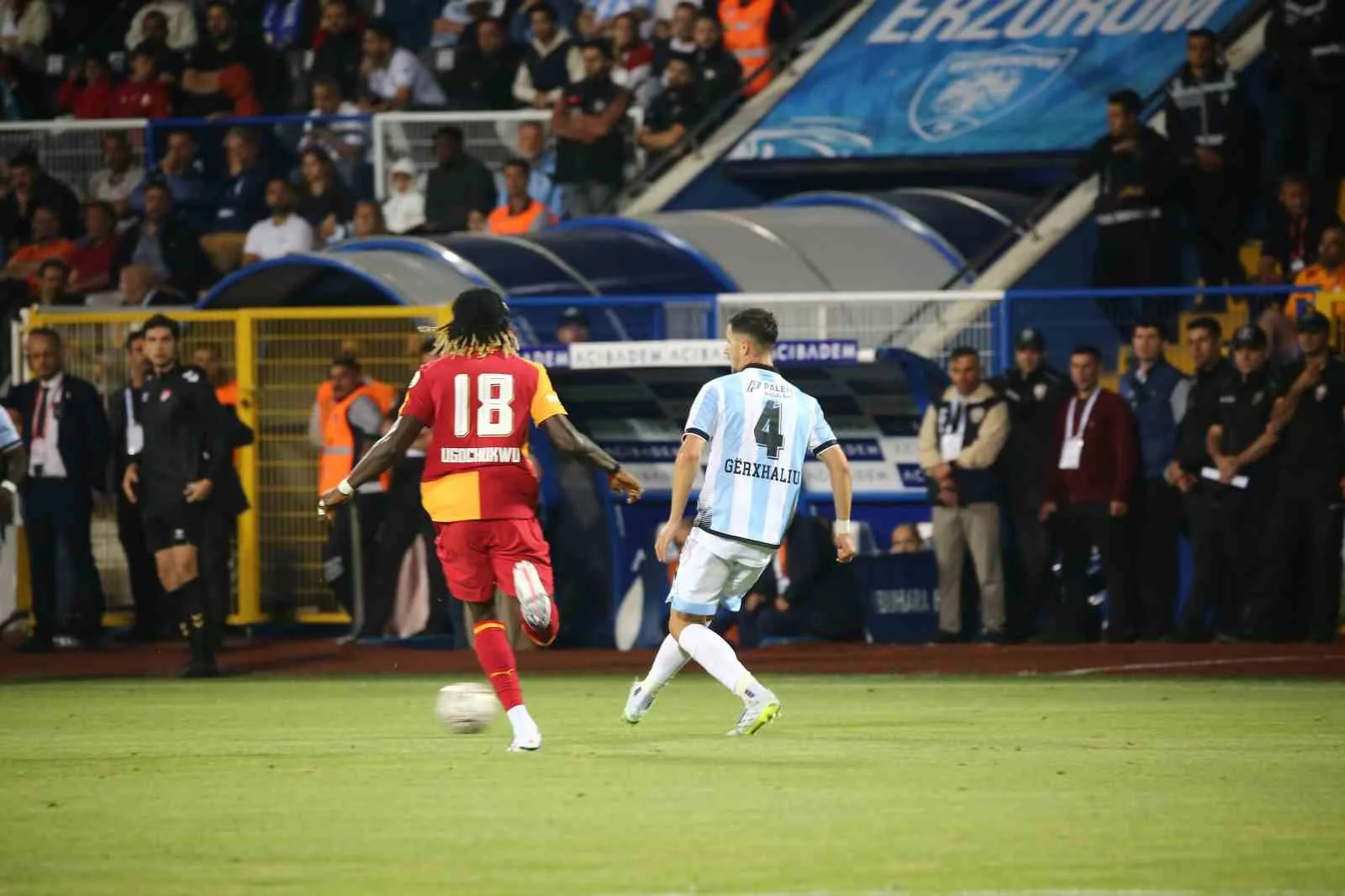TRENDYOL SÜPER LİG’İN 2. HAFTA AÇILIŞ MAÇINDA ERZURUMSPOR FK, SAHASINDA GALATASARAY’A 4-0 MAĞLUP OLDU.