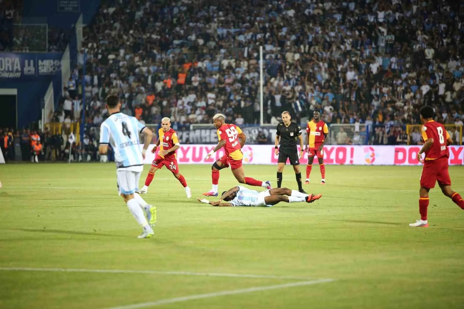 TRENDYOL SÜPER LİG’İN 2. HAFTA AÇILIŞ MAÇINDA ERZURUMSPOR FK, SAHASINDA GALATASARAY’A 4-0 MAĞLUP OLDU.