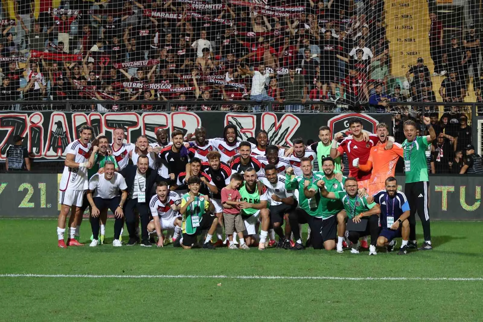 TRENDYOL SÜPER LİG’İN 2. HAFTASINDA EYÜPSPOR, SAHASINDA GAZİANTEP FK’YA 1-0 MAĞLUP OLDU.