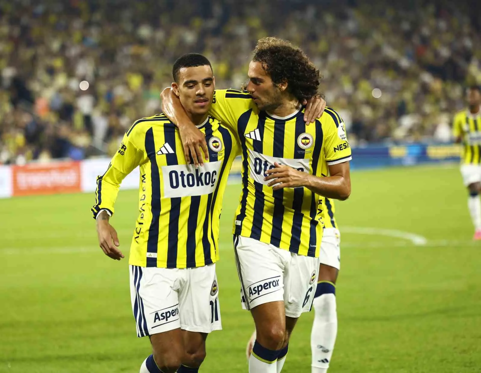 TRENDYOL SÜPER LİG’İN 2. HAFTASINDA FENERBAHÇE, EVİNDE KONYASPOR İLE KARŞILAŞIYOR. MÜCADELENİN İLK YARISI SARI-LACİVERTLİLERİN 3-1'LİK ÜSTÜNLÜĞÜYLE TAMAMLANDI.