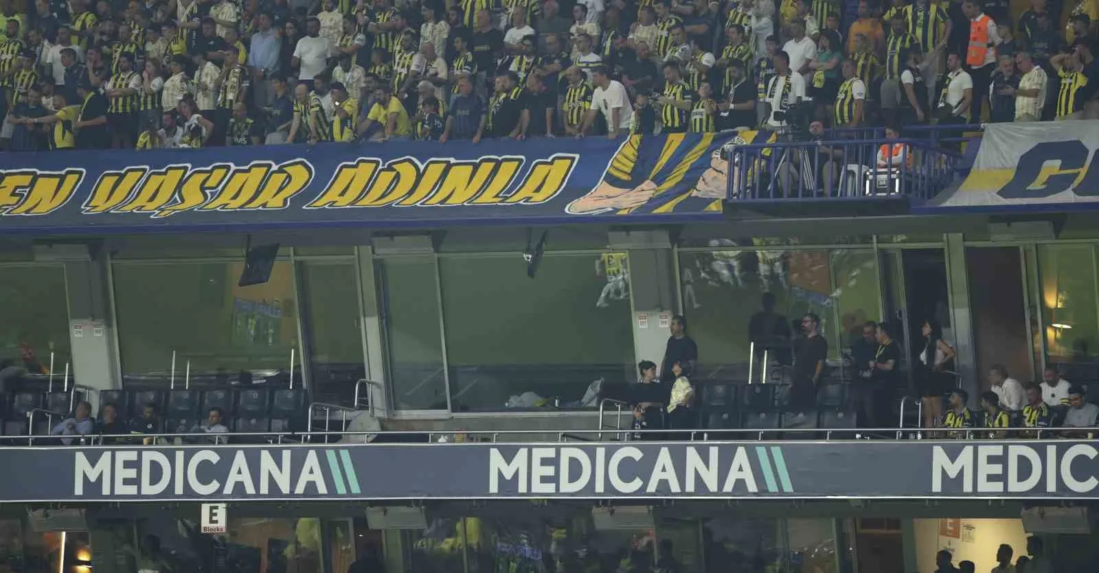 TRENDYOL SÜPER LİG'İN 2. HAFTASINDA FENERBAHÇE, EVİNDE KARŞILAŞTIĞI KONYASPOR'U 4-2 MAĞLUP ETTİ.