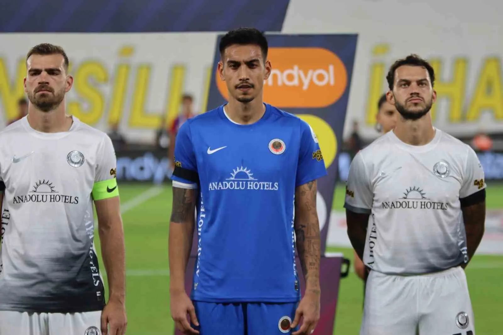 TRENDYOL SÜPER LİG’İN 2. HAFTASINDA GÖZTEPE, SAHASINDA GENÇLERBİRLİĞİ İLE KARŞILAŞIYOR. MÜSABAKANIN İLK YARISI GOLSÜZ BERABERE TAMAMLANDI.
