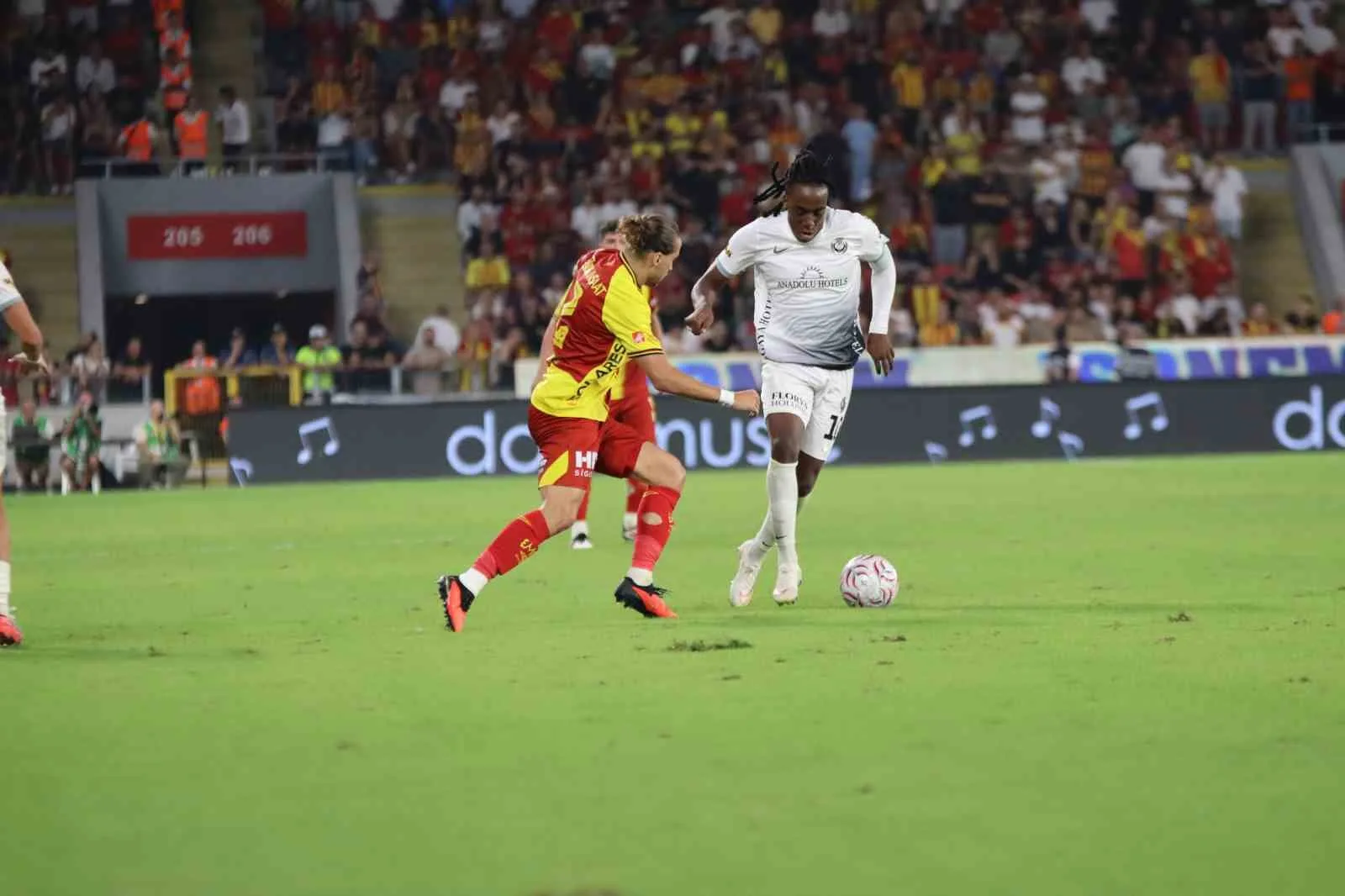 TRENDYOL SÜPER LİG’İN 2. HAFTASINDA GÖZTEPE, SAHASINDA GENÇLERBİRLİĞİ’NE 1-0 MAĞLUP OLDU.
