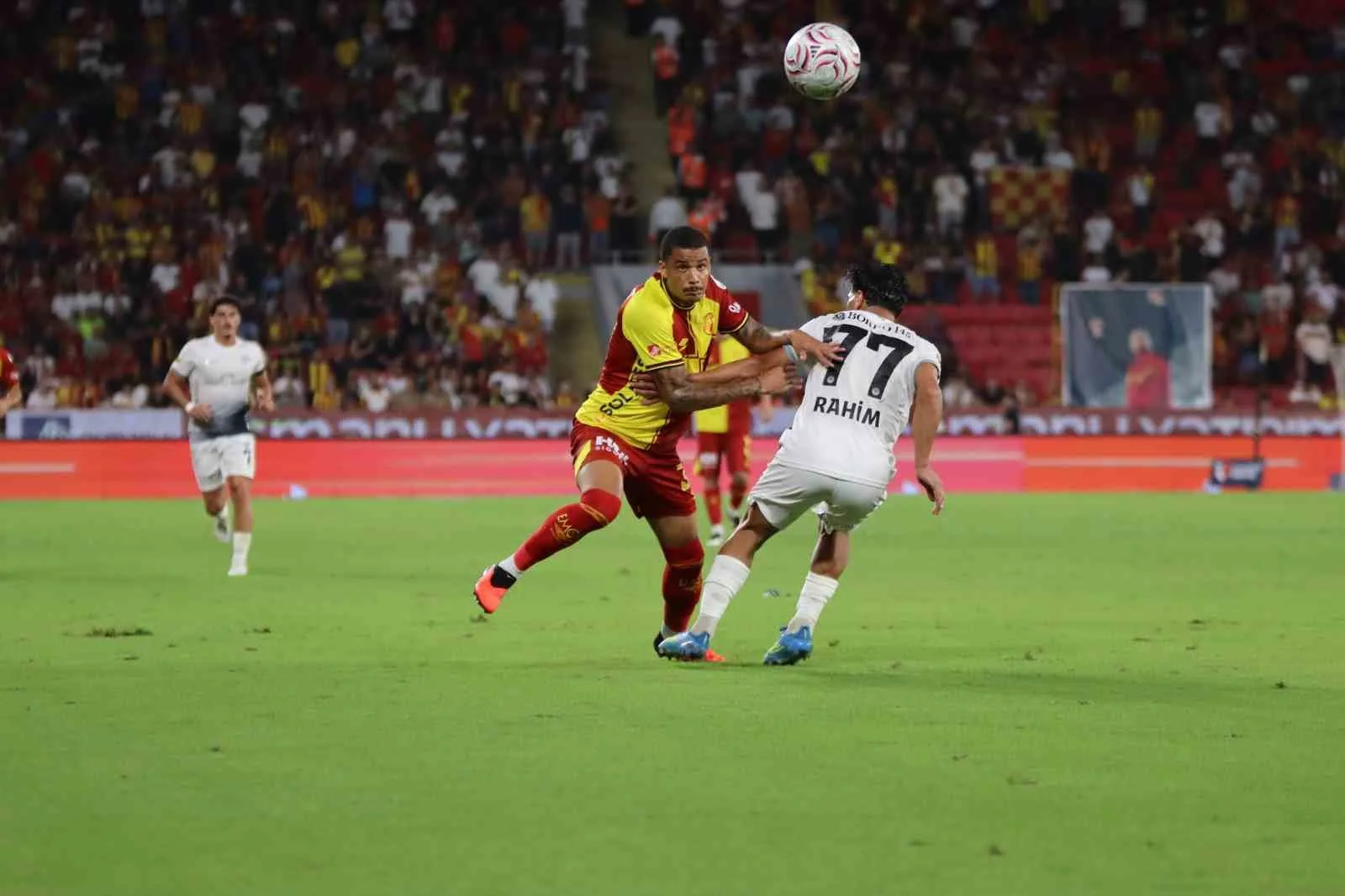 TRENDYOL SÜPER LİG’İN 2. HAFTASINDA GÖZTEPE, SAHASINDA GENÇLERBİRLİĞİ’NE 1-0 MAĞLUP OLDU.