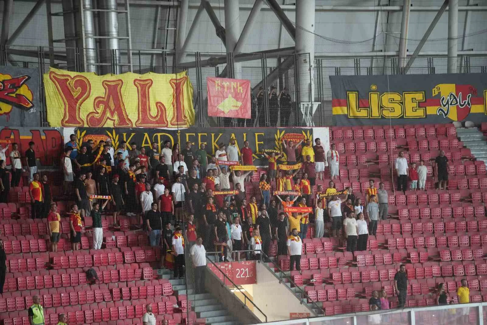 SAMSUNSPOR - GÖZTEPE MAÇININ İLK 15 DAKİKASINDAN KARELER.