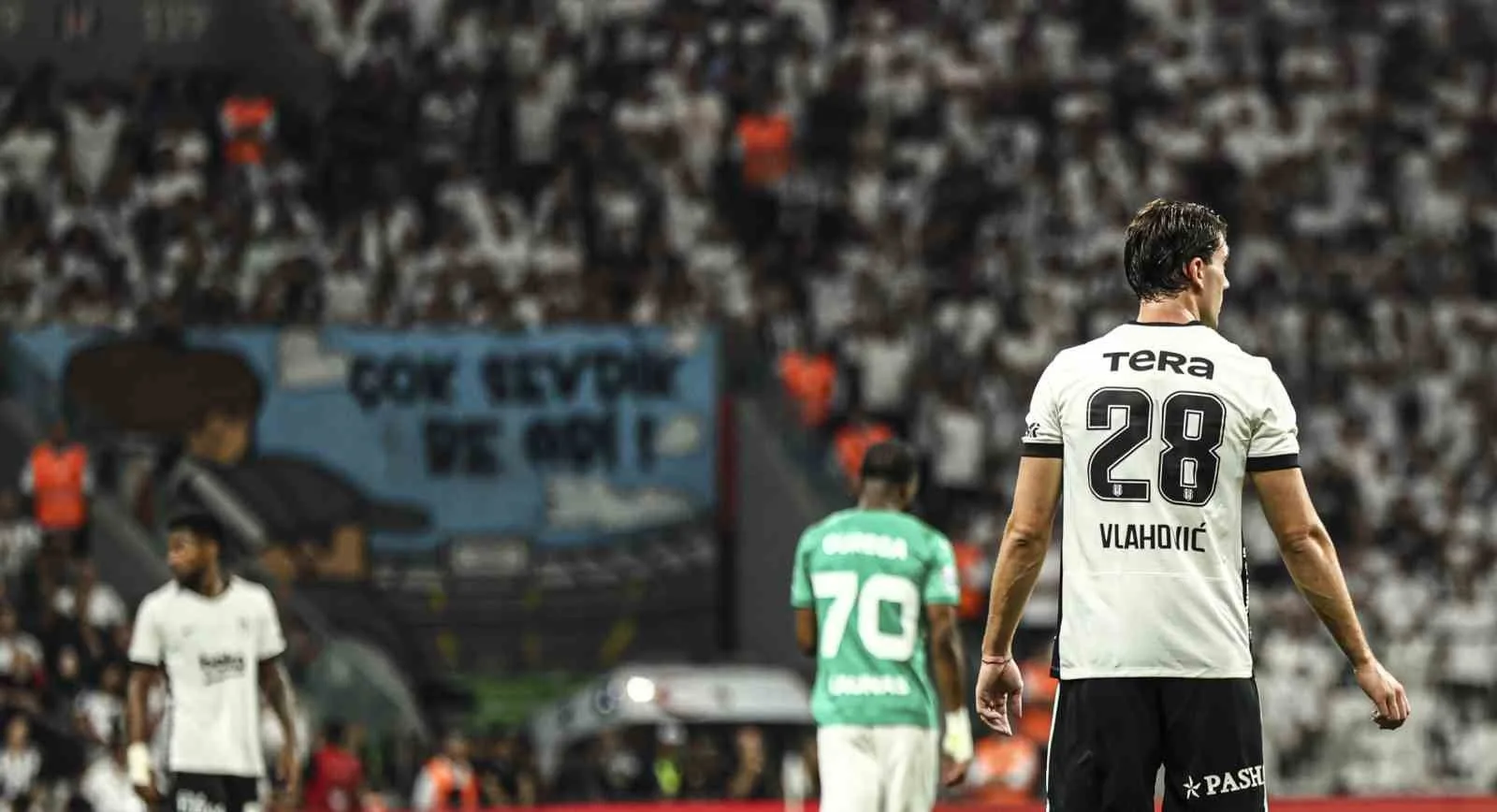 BEŞİKTAŞ, UEFA AVRUPA LİGİ PLAY-OFF TURU İLK MAÇINDA SAHASINDA KARŞILAŞTIĞI LİTVANYA EKİBİ KAUNO ZALGİRİS’İ 3-0 MAĞLUP ETTİ.