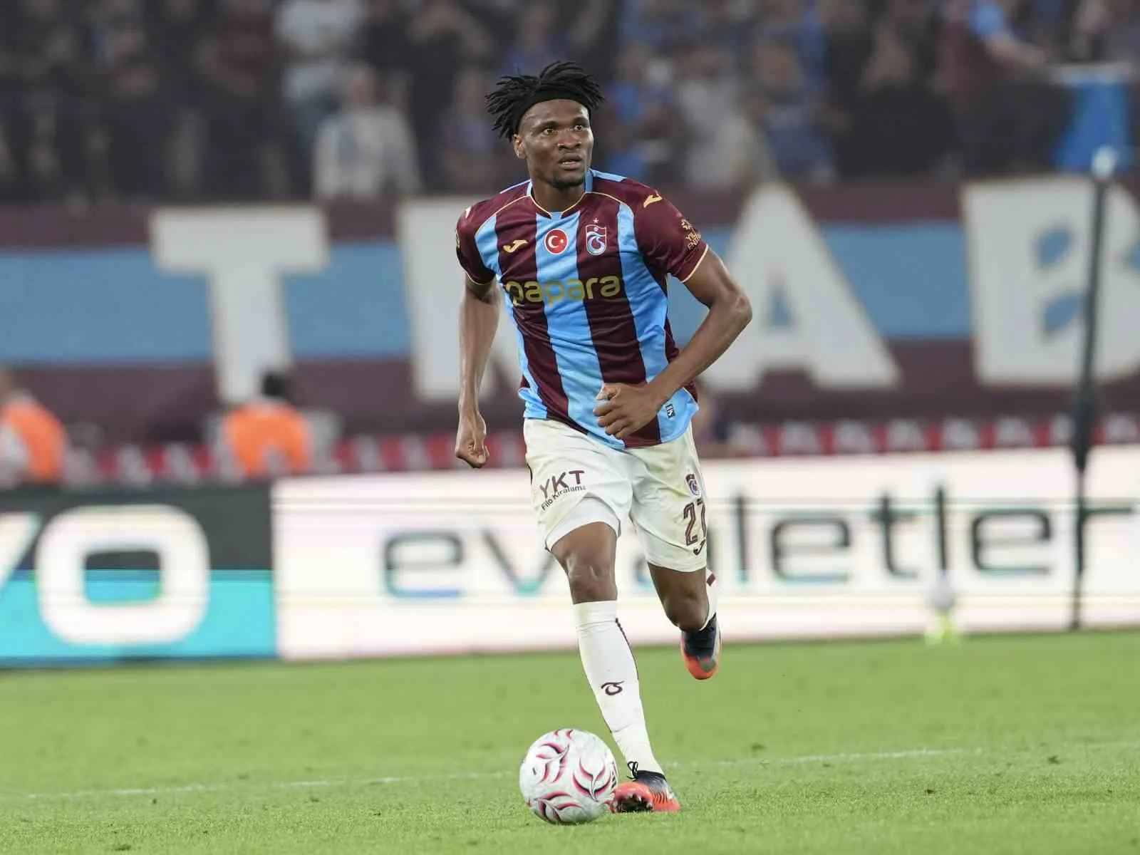 UEFA AVRUPA LİGİ PLAY-OFF TURU İLK MAÇINDA TRABZONSPOR, SAHASINDA MACARİSTAN EKİBİ FERENCVAROS'A 1-0 MAĞLUP OLDU