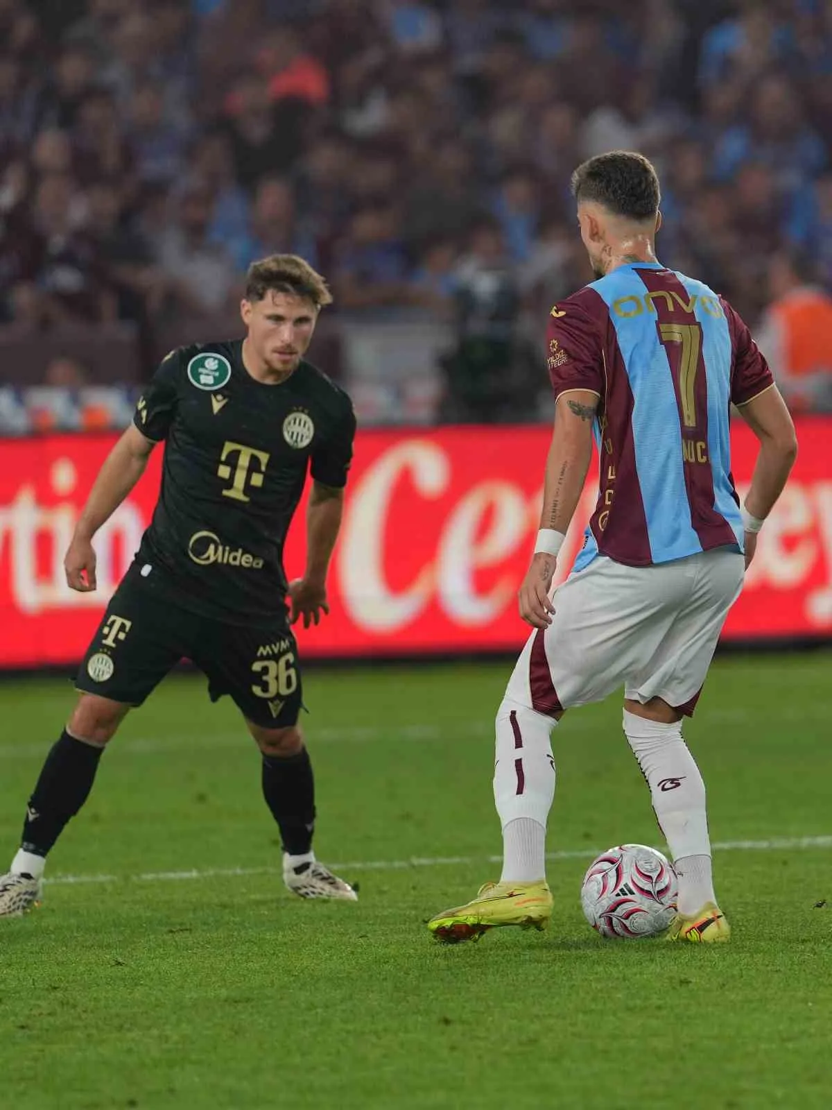 UEFA AVRUPA LİGİ PLAY-OFF TURU İLK MAÇINDA TRABZONSPOR, SAHASINDA MACARİSTAN EKİBİ FERENCVAROS'A 1-0 MAĞLUP OLDU