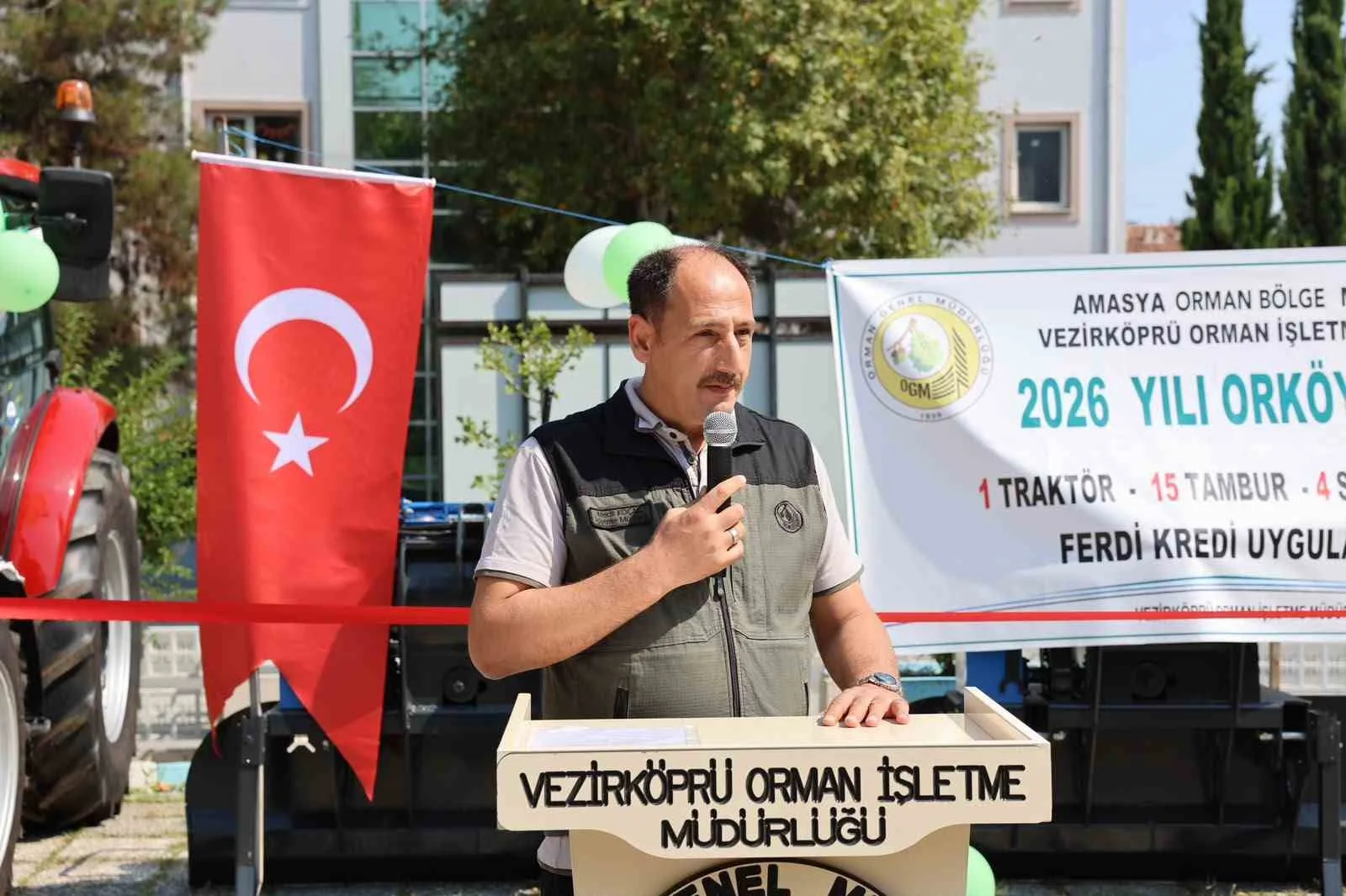 SAMSUN’UN VEZİRKÖPRÜ İLÇESİNDE ORMAN KÖYLÜLERİNE YÖNELİK ORKÖY DESTEKLERİ KAPSAMINDA 7 MİLYON TL’Yİ AŞAN KREDİ VE HİBE DESTEĞİ VERİLDİ. DÜZENLENEN TÖRENLE 15 TAMBUR, 1 TRAKTÖR VE 4 SÜT SIĞIRCILIĞI PROJESİ SAHİPLERİNE TESLİM EDİLDİ.
