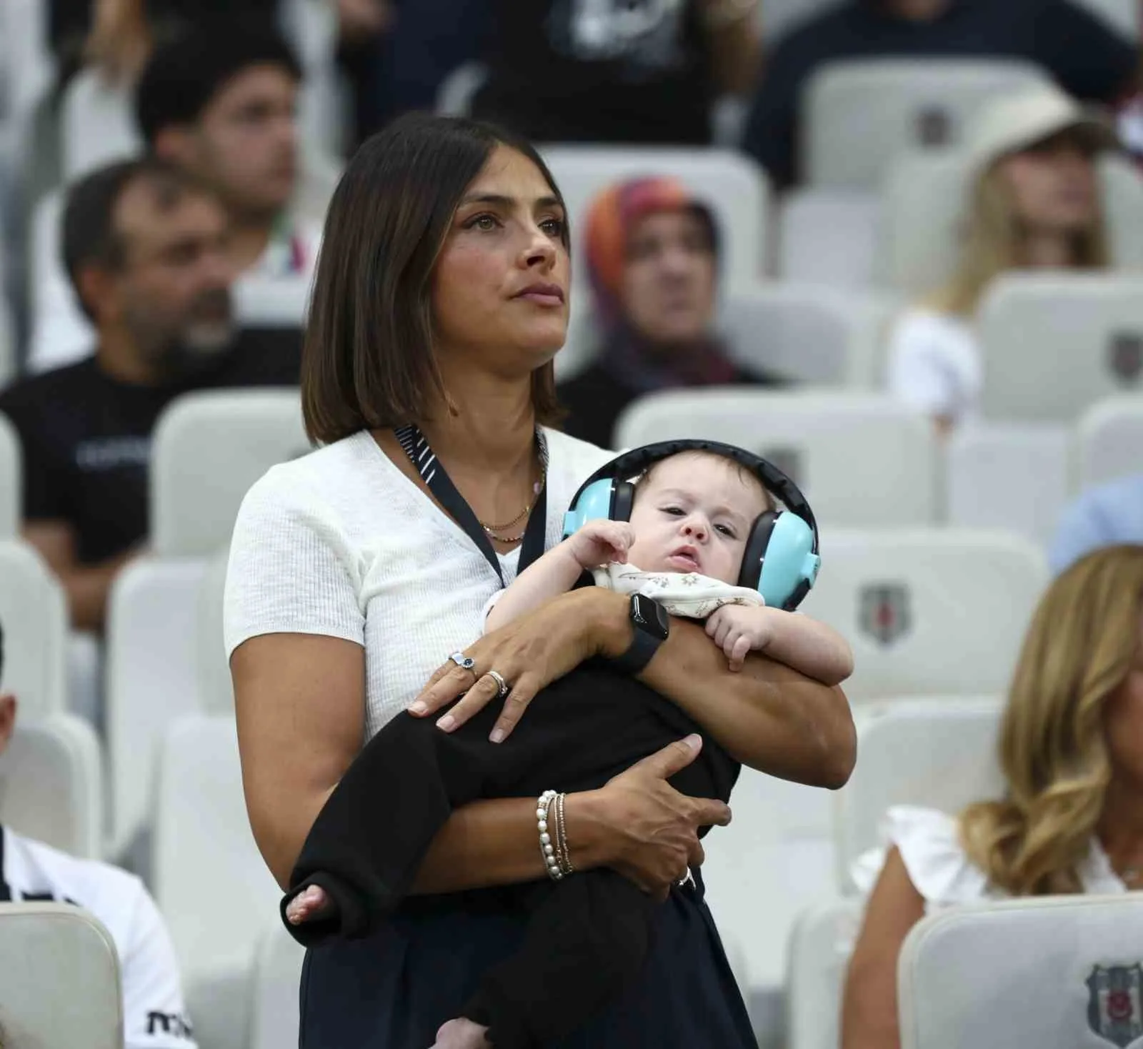 BEŞİKTAŞ, UEFA AVRUPA LİGİ PLAY-OFF TURU İLK MAÇINDA SAHASINDA LİTVANYA TEMSİLCİSİ KAUNO ZALGİRİS İLE KARŞILAŞIYOR.