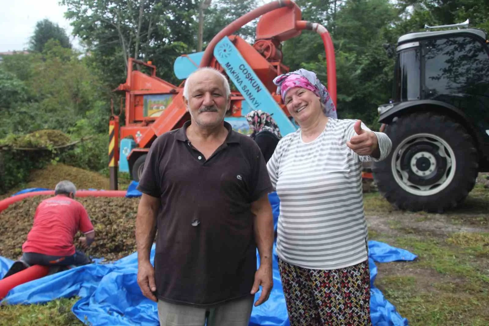 ÜMİT DEMİREL VE EŞİ