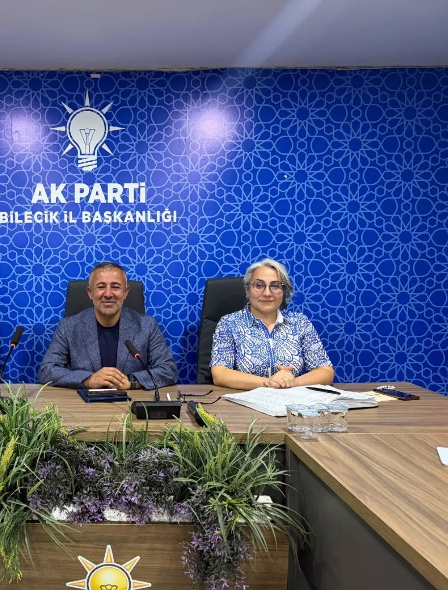AK PARTİ BİLECİK’TE HAFTALIK YÖNETİM KURULU TOPLANTISI YAPILDI