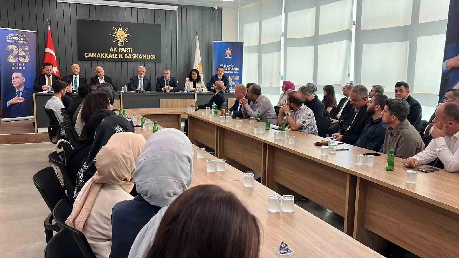 AK PARTİ GENEL BAŞKANVEKİLİ MUSTAFA ELİTAŞ, SİVİL TOPLUM KURULUŞLARININ TEMSİLCİLERİYLE BİR ARAYA GELDİ