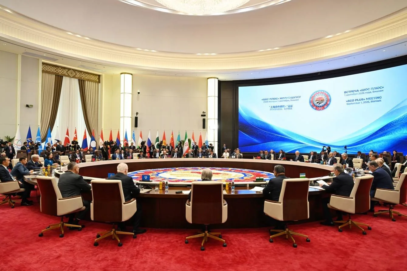 AZERBAYCAN CUMHURBAŞKANI İLHAM ALİYEV, ŞANGHAY İŞBİRLİĞİ ÖRGÜTÜ (ŞİÖ) ZİRVESİ'NDE YAPTIĞI KONUŞMADA, "ERMENİSTAN İLE BİRLİKTE KARŞILIKLI TİCARET HACMİNİN ARTIRILMASI, TİCARETİN ÜRÜN YELPAZESİNİN GENİŞLETİLMESİ VE YENİ KARA ULAŞIM BAĞLANTILARININ OLUŞTURULMASI KONUSUNDA ÇALIŞIYORUZ" DEDİ.