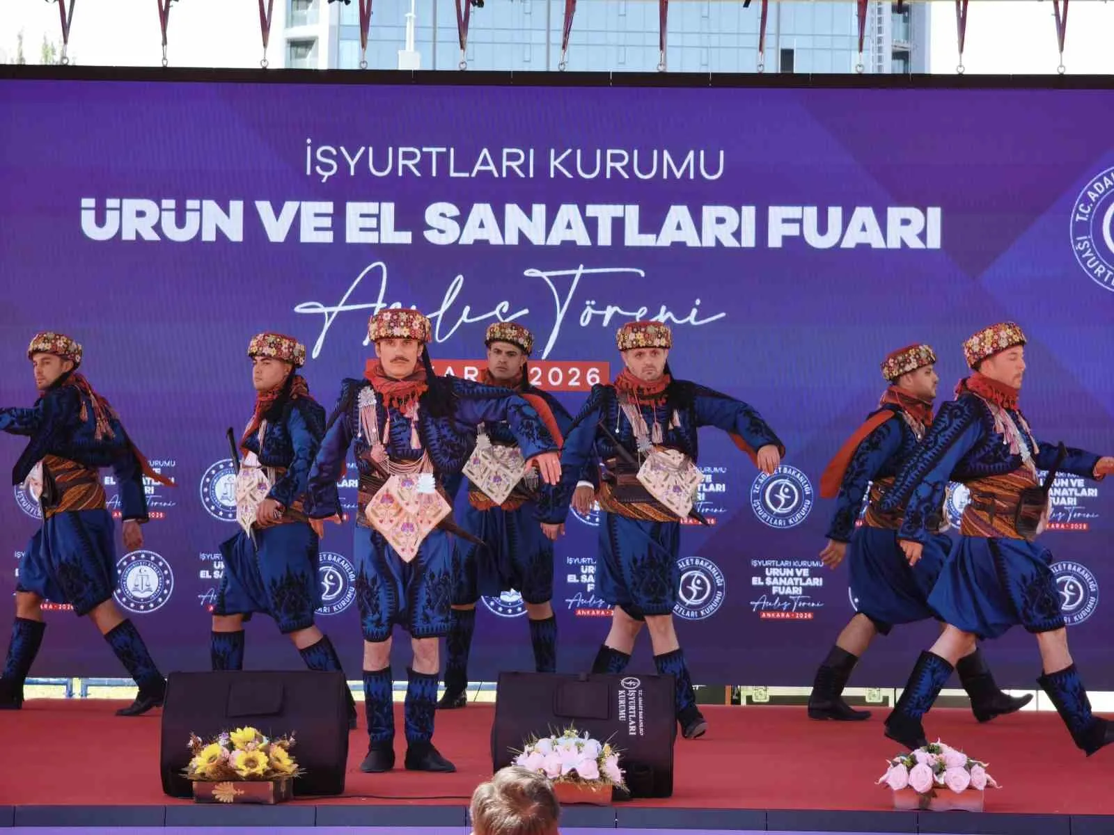 ADALET BAKANI AKIN GÜRLEK, İŞYURTLARI ANKARA ÜRÜN VE EL SANATLARI FUARI’NIN AÇILIŞINA KATILDI.