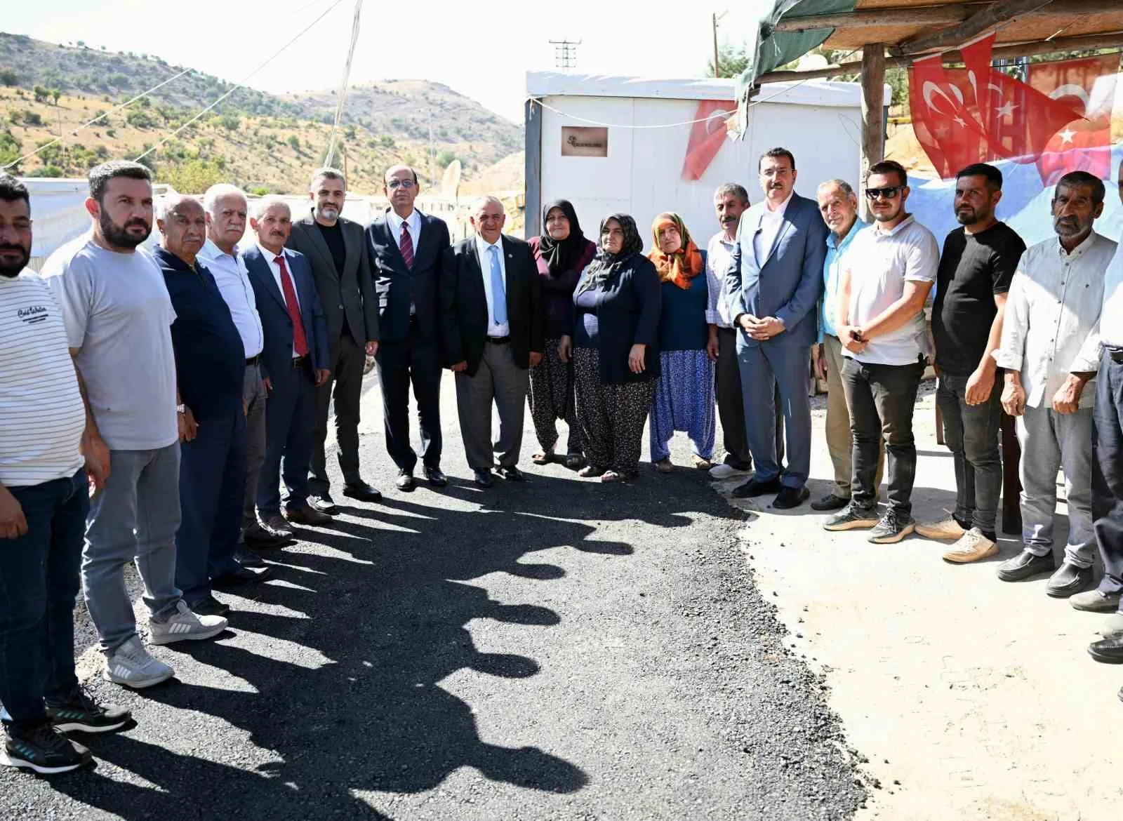 BAŞKAN GEÇİT’TEN KADİRUŞAĞI MAHALLESİ’NE KÖPRÜ MÜJDESİ