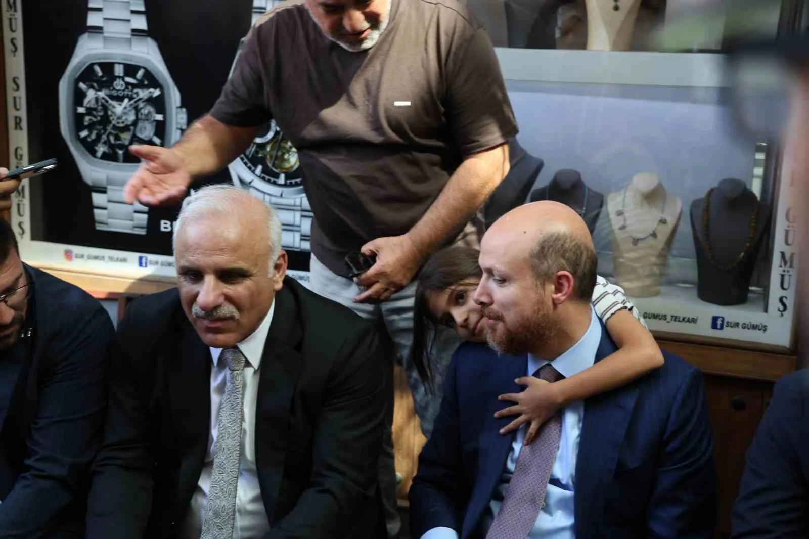 TÜRKİYE GÖNÜLLÜ TEŞEKKÜLLER VAKFI (TGTV) BAŞKANI BİLAL ERDOĞAN ÇEŞİTLİ ZİYARETLERDE BULUNMAK ÜZERE DİYARBAKIR’A GELDİ.