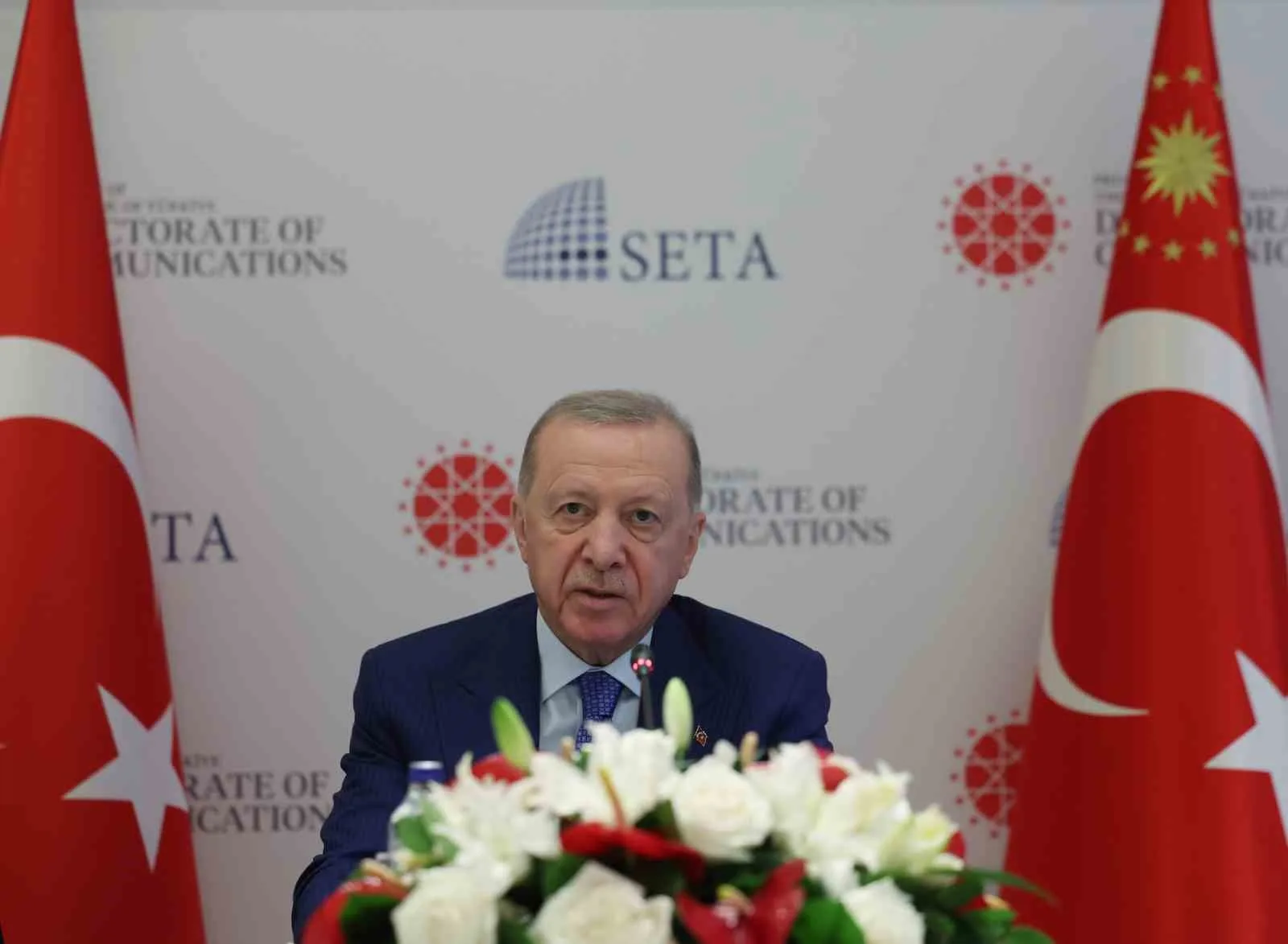 CUMHURBAŞKANI ERDOĞAN, ABD’Lİ DÜŞÜNCE KURULUŞU TEMSİLCİLERİYLE BULUŞTU
