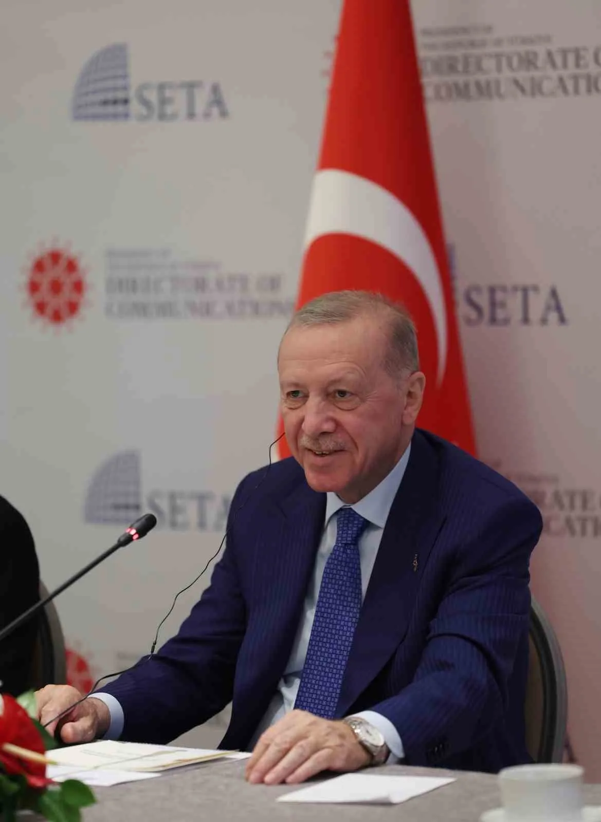 CUMHURBAŞKANI ERDOĞAN, ABD’Lİ DÜŞÜNCE KURULUŞU TEMSİLCİLERİYLE BULUŞTU