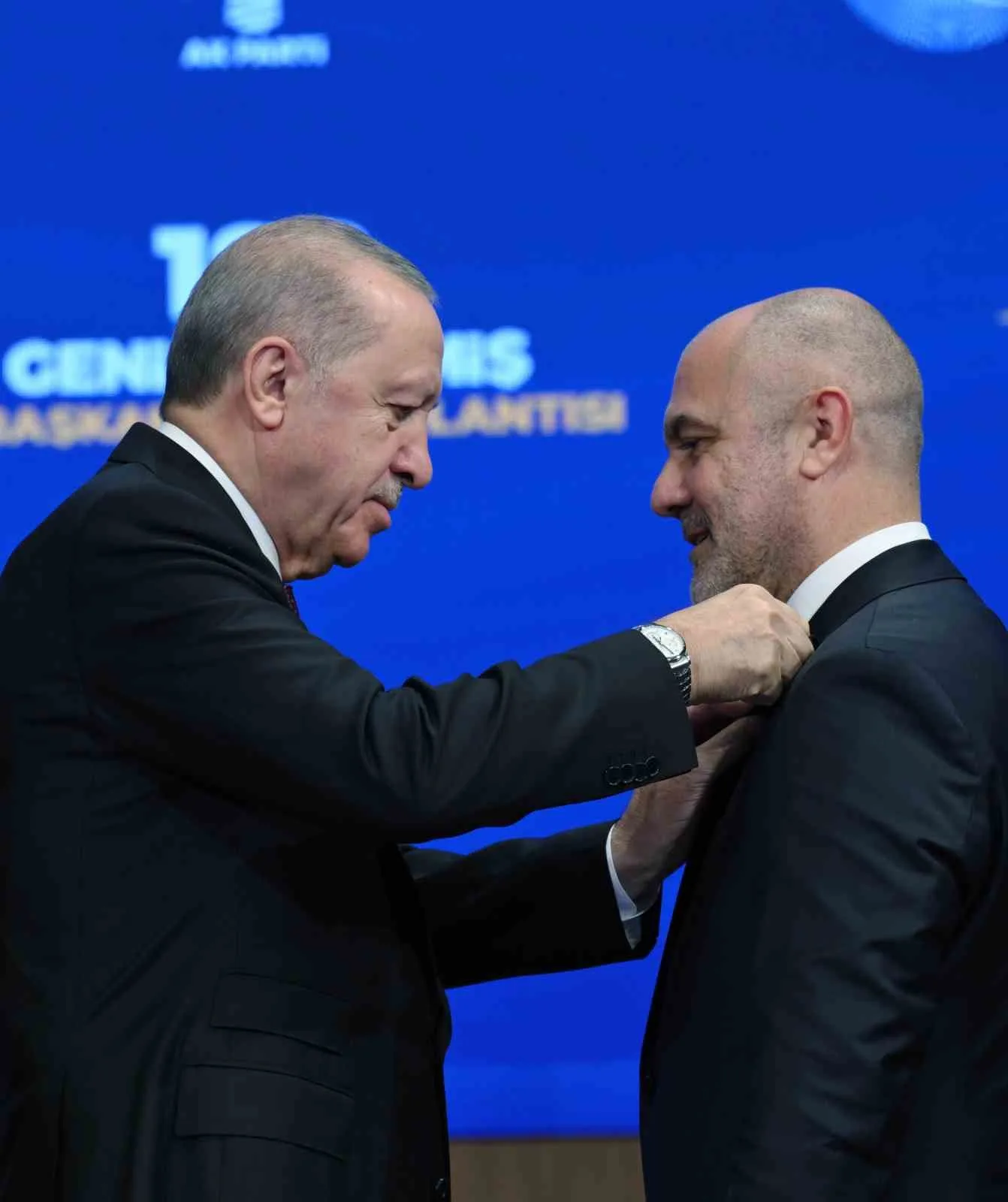 CUMHURBAŞKANI ERDOĞAN, AK PARTİ KONGRE MERKEZİ'NDE GERÇEKLEŞTİRİLEN GENİŞLETİLMİŞ İL BAŞKANLARI TOPLANTISI'NA KATILDI.