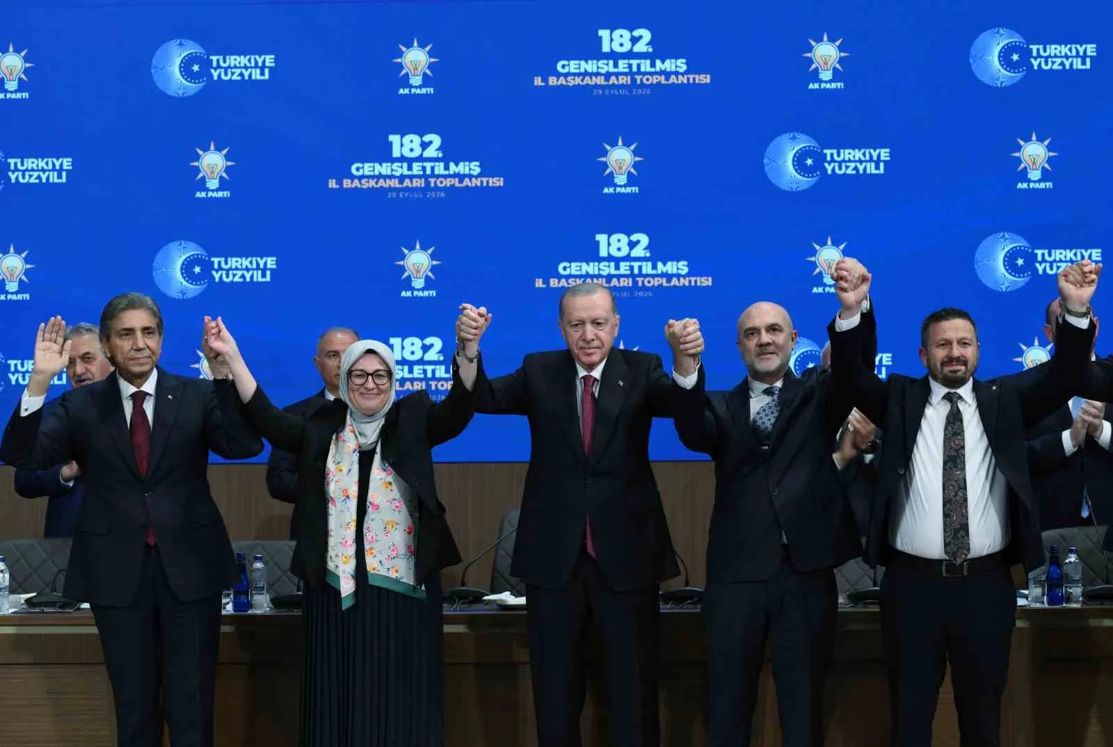 CUMHURBAŞKANI ERDOĞAN, AK PARTİ KONGRE MERKEZİ'NDE GERÇEKLEŞTİRİLEN GENİŞLETİLMİŞ İL BAŞKANLARI TOPLANTISI'NA KATILDI.