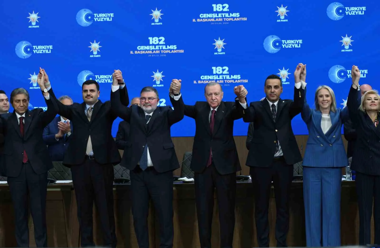 CUMHURBAŞKANI ERDOĞAN, AK PARTİ KONGRE MERKEZİ'NDE GERÇEKLEŞTİRİLEN GENİŞLETİLMİŞ İL BAŞKANLARI TOPLANTISI'NA KATILDI.