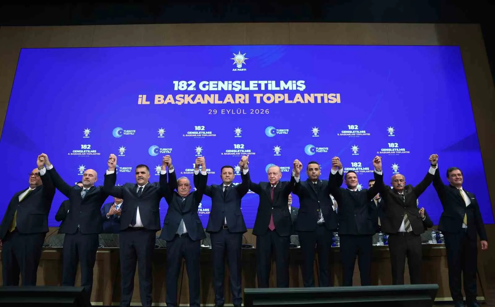 CUMHURBAŞKANI ERDOĞAN, AK PARTİ KONGRE MERKEZİ'NDE GERÇEKLEŞTİRİLEN GENİŞLETİLMİŞ İL BAŞKANLARI TOPLANTISI'NA KATILDI.