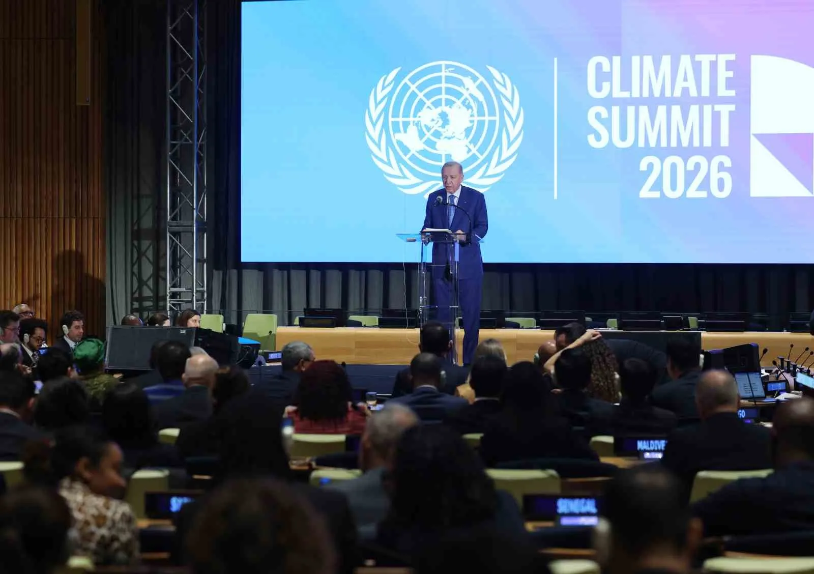 CUMHURBAŞKANI ERDOĞAN: "(COP31) FARKLI COĞRAFYALARIN BEKLENTİLERİNİ GÜNDEME TAŞIYACAK BİR ANLAYIŞLA HAZIRLIKLARI YÜRÜTÜYORUZ"