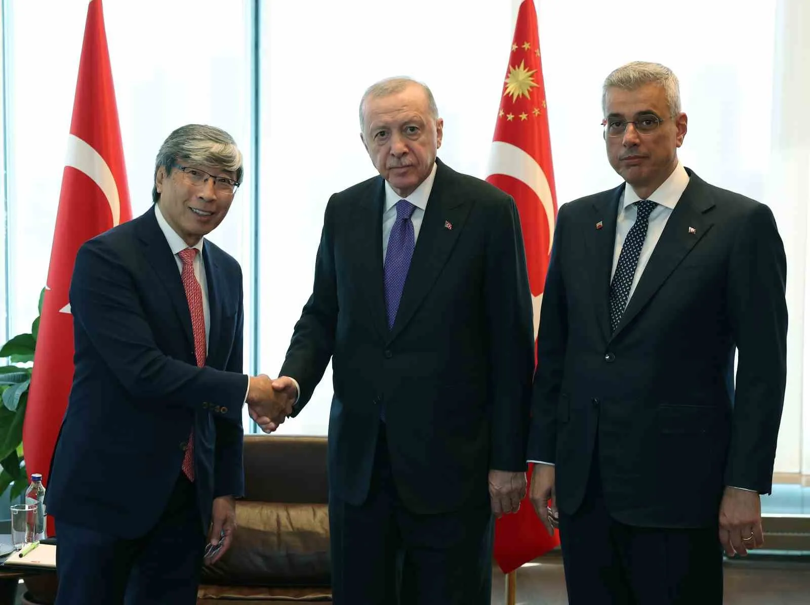 CUMHURBAŞKANI ERDOĞAN, DOKTOR PATRİCK SOON-SHİONG'U KABUL ETTİ