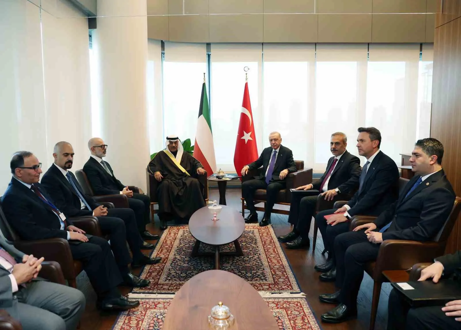 CUMHURBAŞKANI ERDOĞAN, KUVEYT VELİAHT PRENSİ AL-SABAH İLE GÖRÜŞTÜ