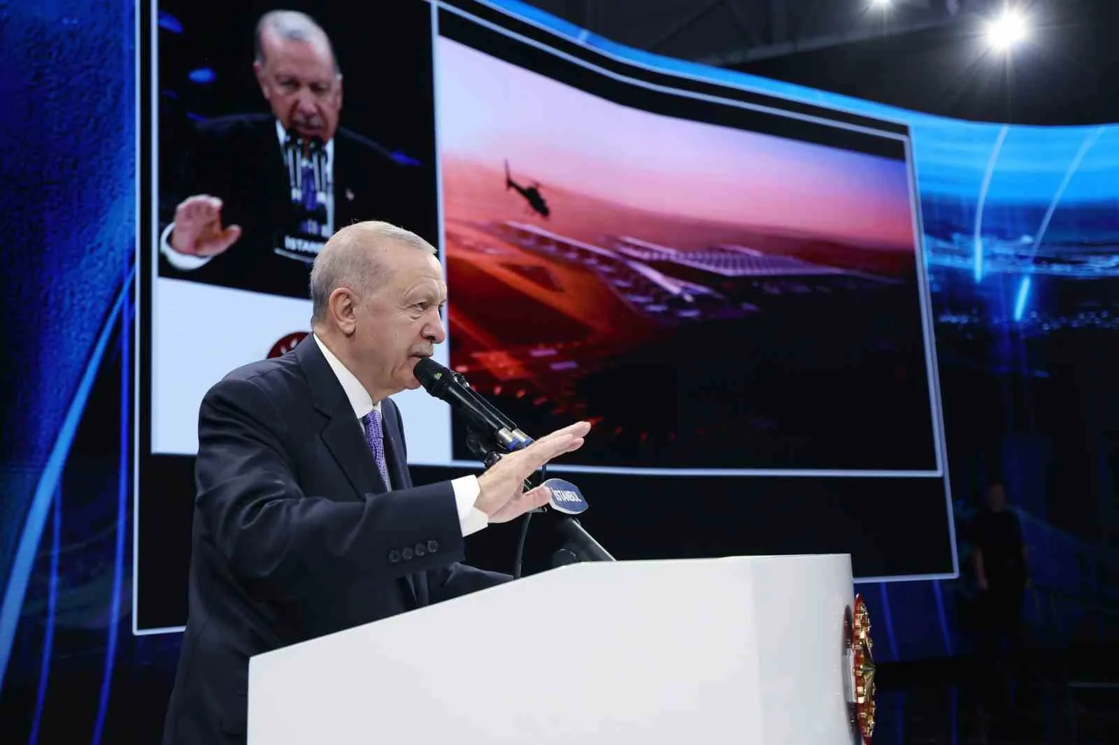 CUMHURBAŞKANI RECEP TAYYİP ERDOĞAN, İSTANBUL HAVALİMANI'NDA 4. PİST VE İLAVE YATIRIMLARIN AÇILIŞ TÖRENİ'NDE KONUŞTU.