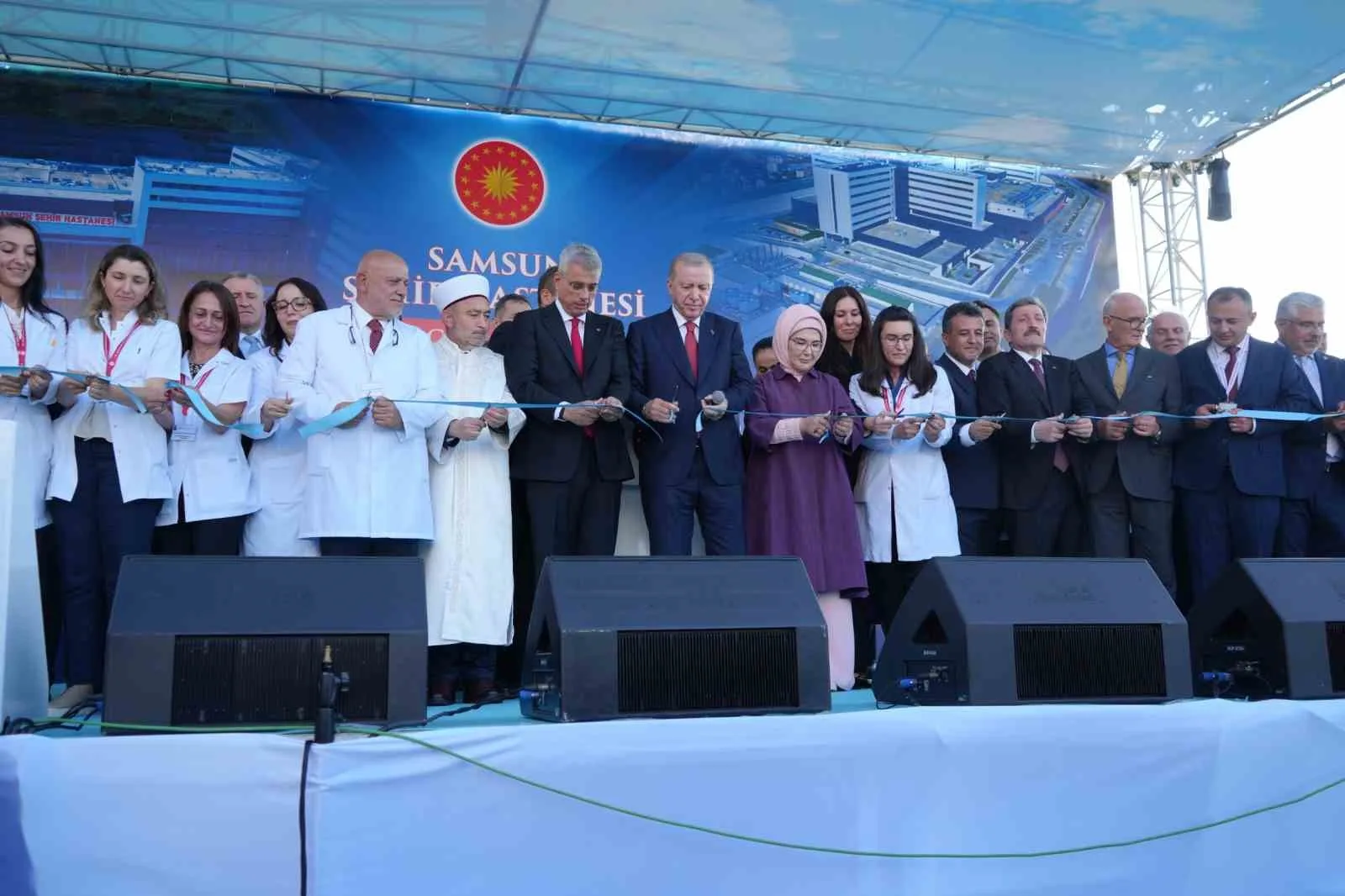 CUMHURBAŞKANI RECEP TAYYİP ERDOĞAN, CANİK İLÇESİNDE BULUNAN SAMSUN ŞEHİR HASTANESİ RESMİ AÇILIŞ TÖRENİNE KATILDI.