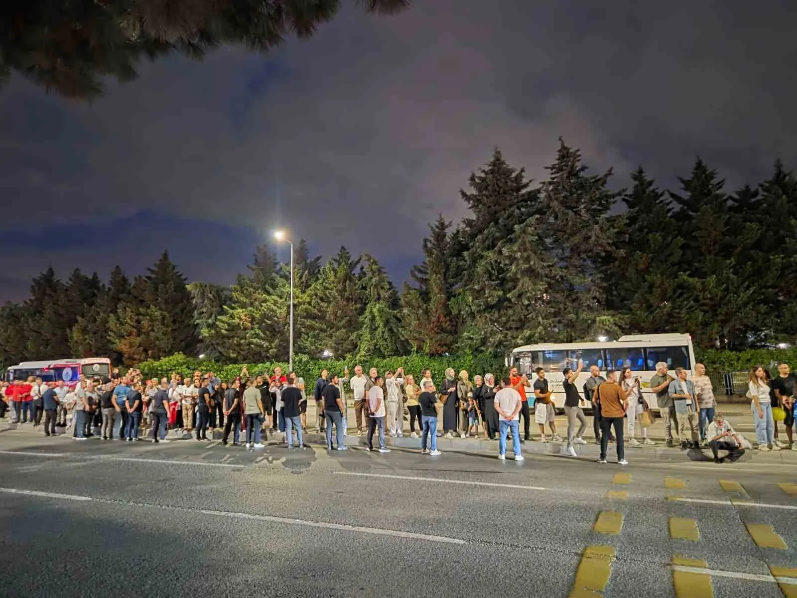 BİN 458 YATAK KAPASİTELİ, 17 MİLYAR TL MALİYETLİ SAMSUN ŞEHİR HASTANESİ’NİN AÇILIŞI İÇİN SAMSUN’A GELEN CUMHURBAŞKANI RECEP TAYYİP ERDOĞAN’IN PROGRAMI SONA ERDİ VE ERDOĞAN ANKARA’YA DOĞRU YOLA ÇIKTI.