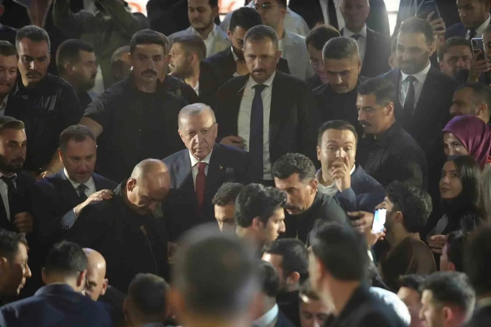 BİN 458 YATAK KAPASİTELİ, 17 MİLYAR TL MALİYETLİ SAMSUN ŞEHİR HASTANESİ’NİN AÇILIŞI İÇİN SAMSUN’A GELEN CUMHURBAŞKANI RECEP TAYYİP ERDOĞAN’IN PROGRAMI SONA ERDİ VE ERDOĞAN ANKARA’YA DOĞRU YOLA ÇIKTI.