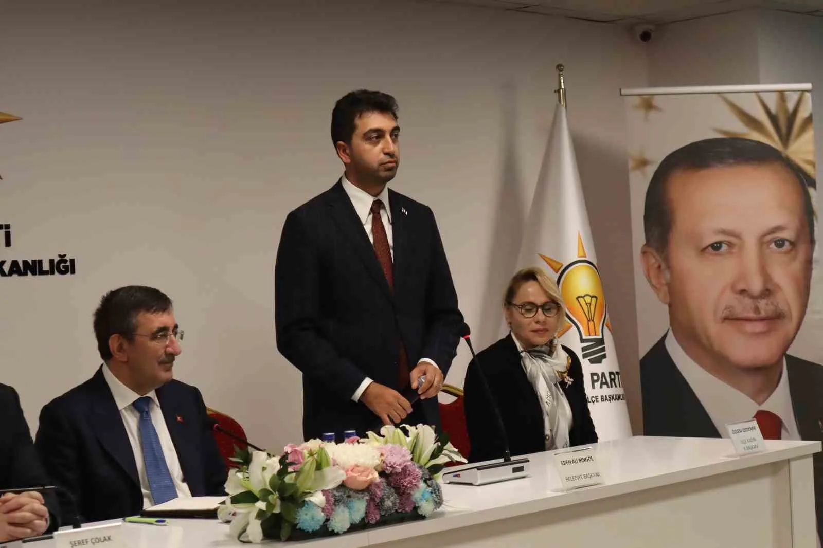 TUZLA BELEDİYE BAŞKANI EREN ALİ BİNGÖL