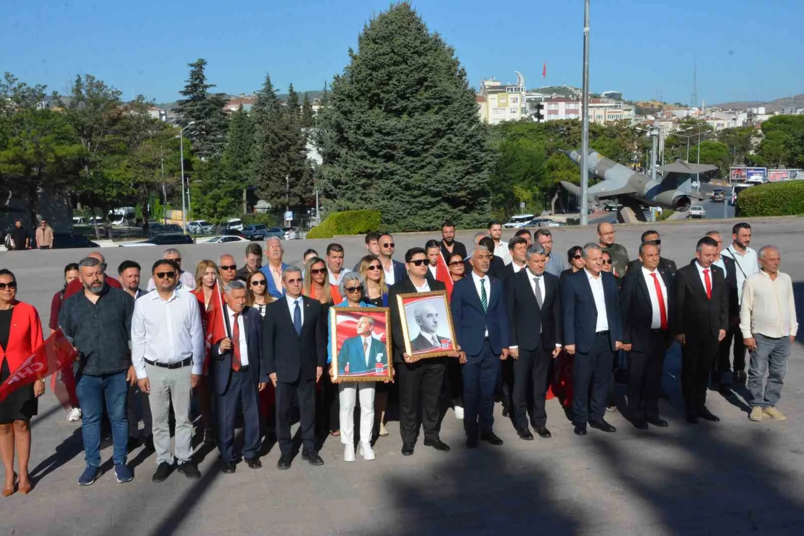 CUMHURİYET HALK PARTİSİ (CHP) BALIKESİR'DE KURULUŞUNUN 103'ÜNCÜ YILINI DÜZENLEDİĞİ ETKİNLİKLERLE KUTLADI.