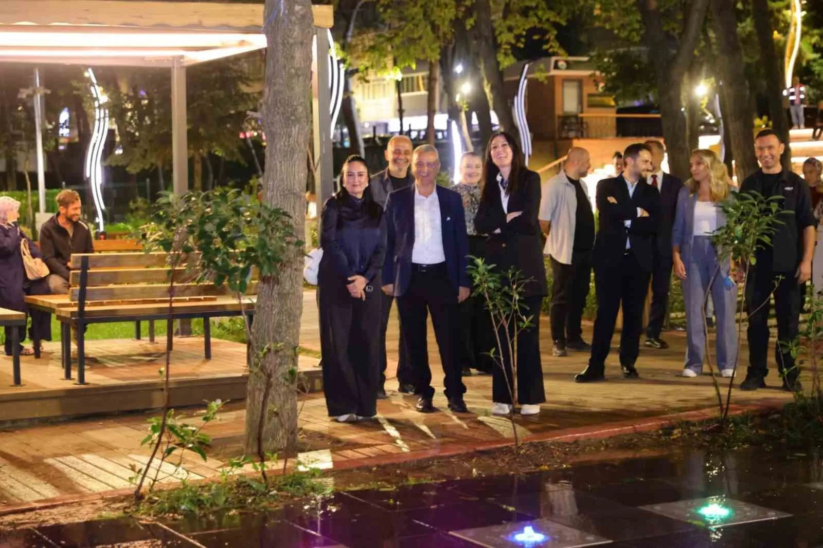 İLKADIM BELEDİYE BAŞKANI İHSAN KURNAZ, AK PARTİ SAMSUN MİLLETVEKİLİ VE MKYK ÜYESİ ÇİĞDEM KARAASLAN’IN İLKADIM PROGRAMLARINDA; VATANDAŞLARLA, KADIN MUHTARLARLA VE STK TEMSİLCİLERİYLE BULUŞTU.