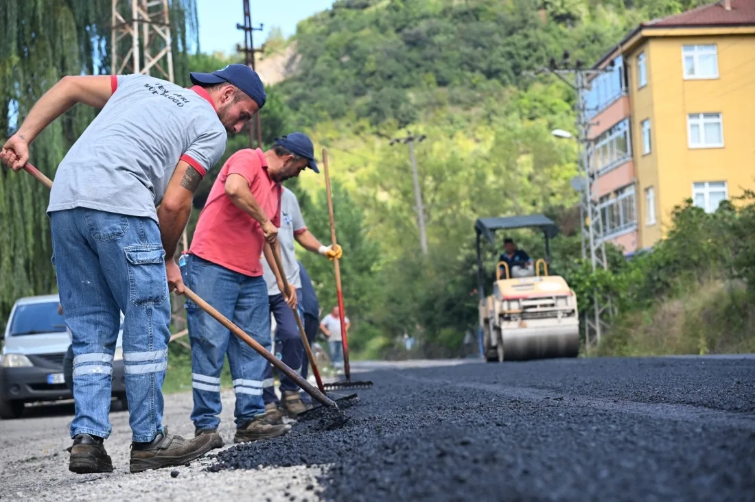 Kdz. Ereğli’de 32 Bin Ton Sıcak Asfalt Yollarla Buluştu