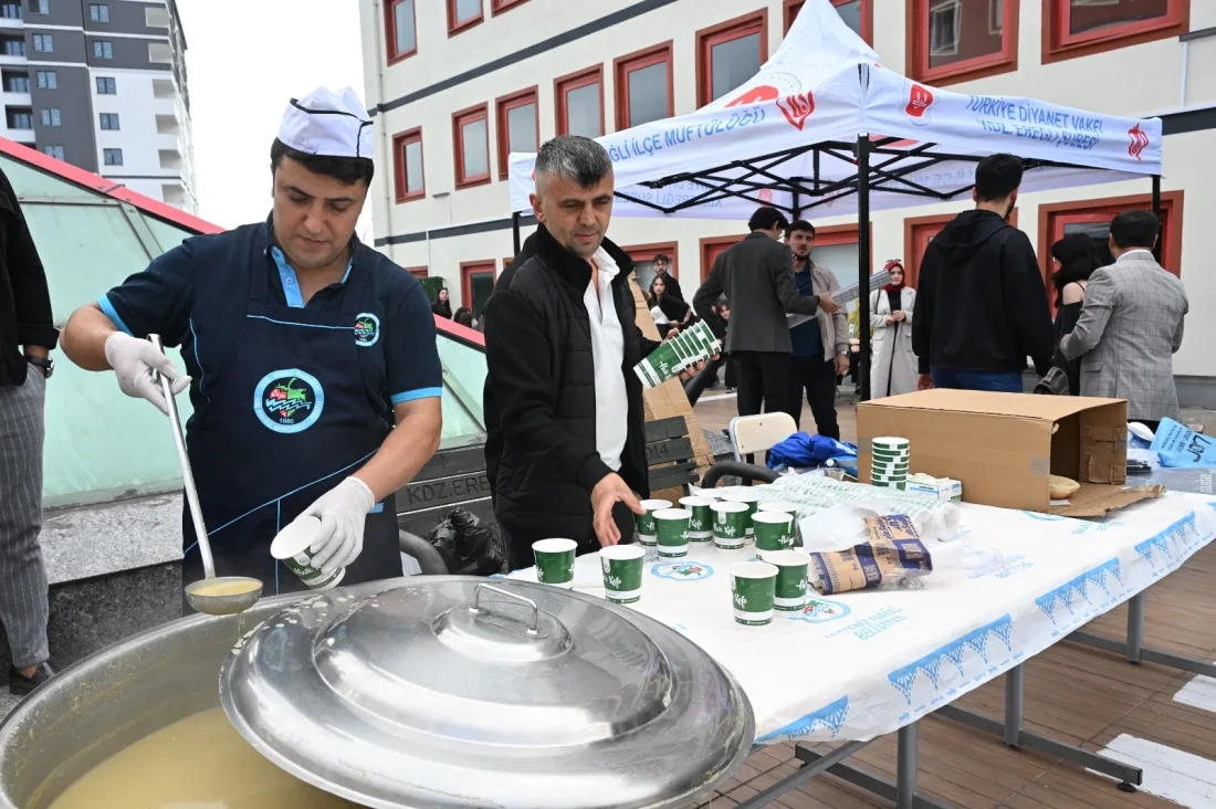 Kdz. Ereğli Belediyesi’nden Üniversitelilere Sıcak ‘Hoş Geldiniz’ Mesajı