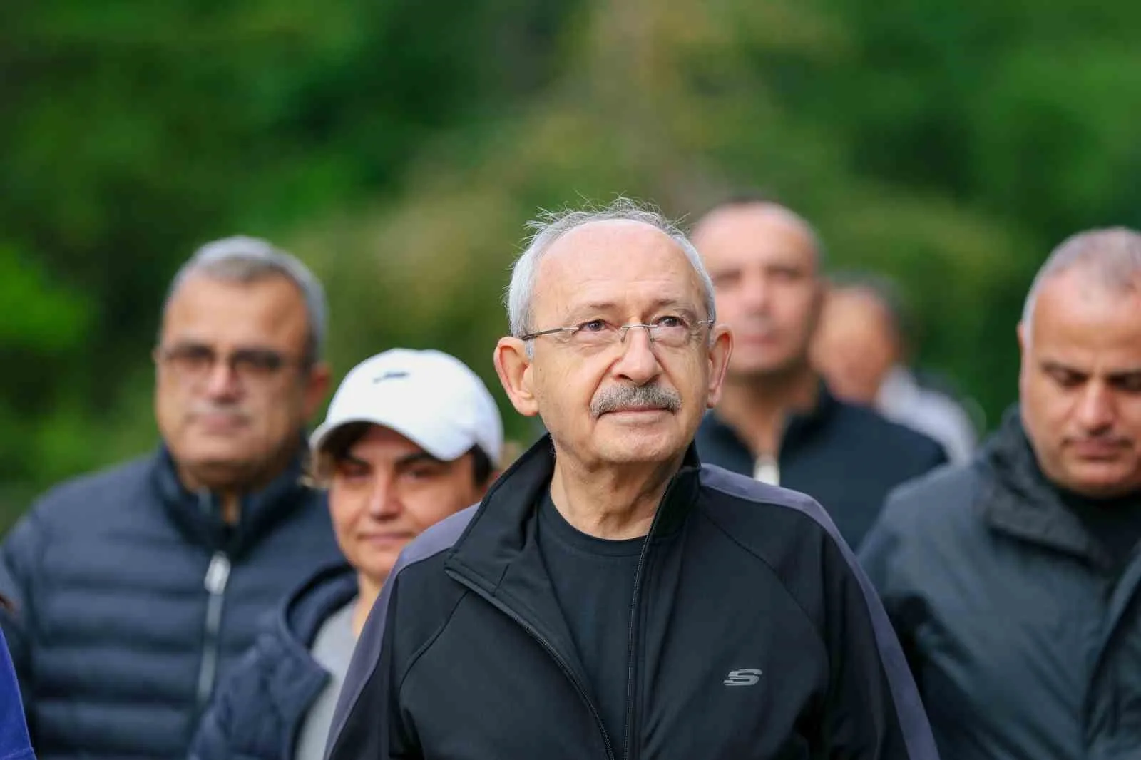 CHP GENEL BAŞKANI KEMAL KILIÇDAROĞLU, PARTİSİNİN BOLU ABANT’TA DÜZENLEDİĞİ TBMM GRUBU DEĞERLENDİRME TOPLANTISI’NIN SON GÜNÜNE SABAH YÜRÜYÜŞÜYLE BAŞLADI.