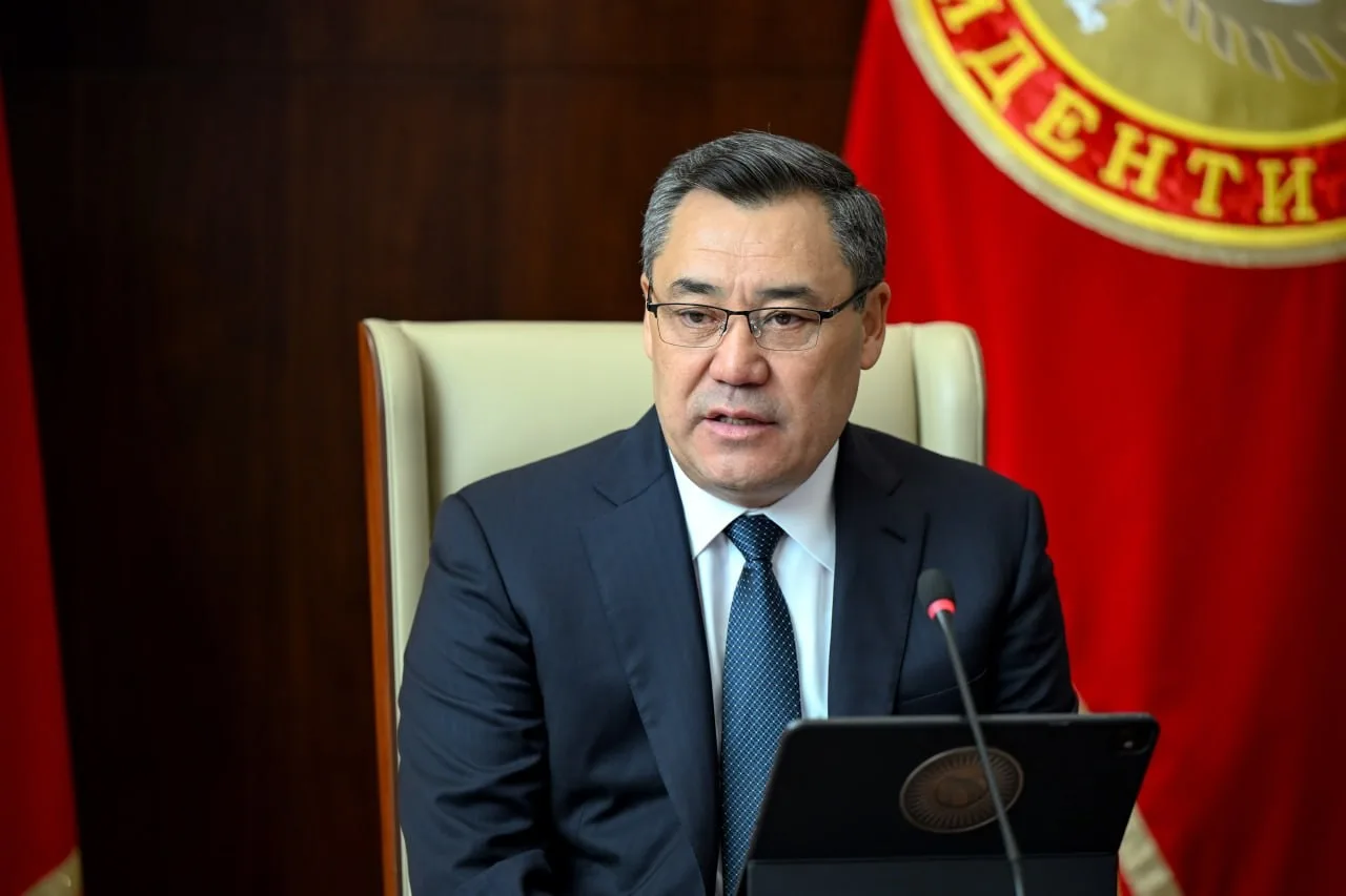 KIRGIZİSTAN CUMHURBAŞKANI SADIR CAPAROV