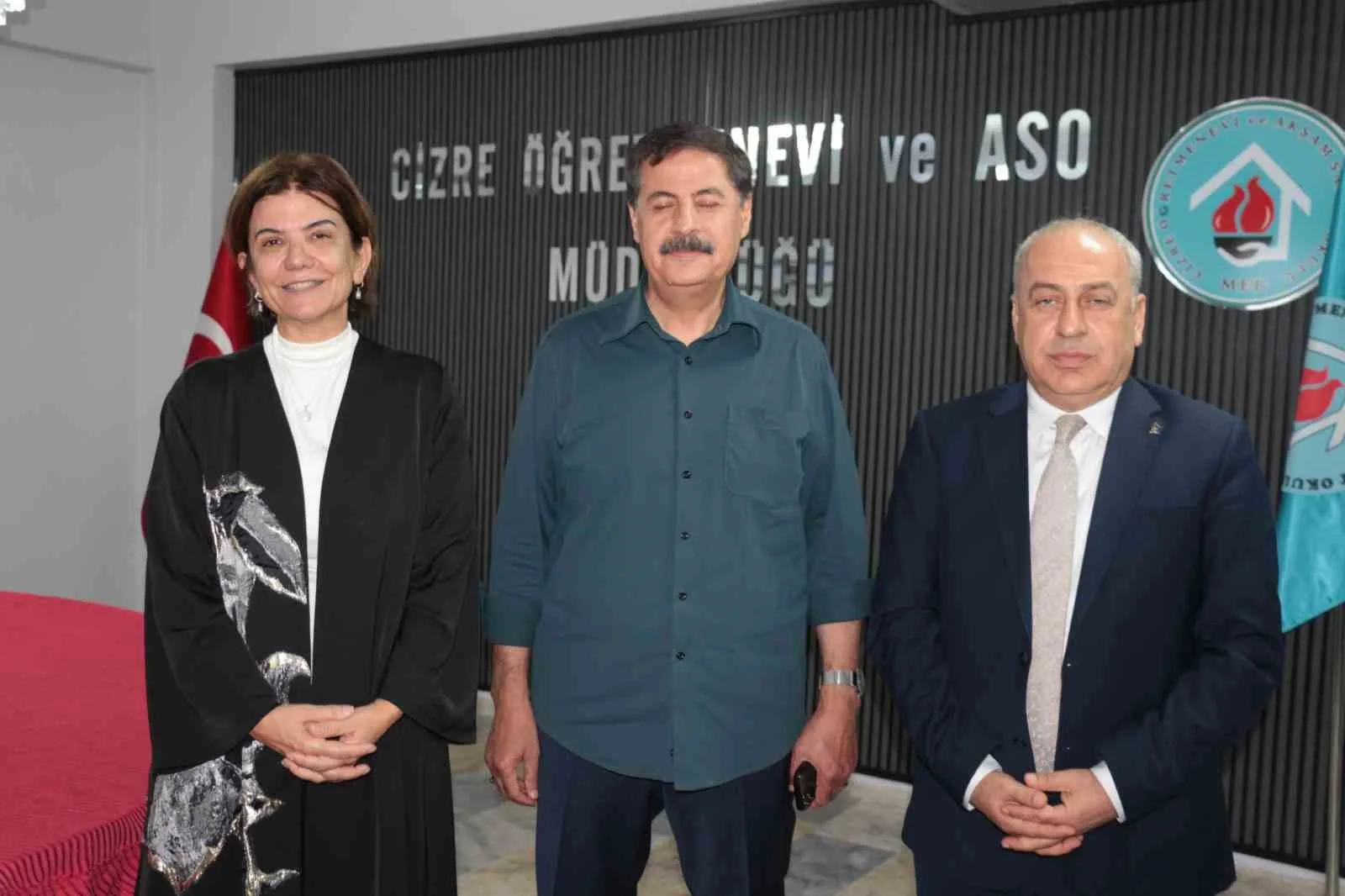 AK PARTİ DİYARBAKIR MİLLETVEKİLİ SUNA KEPOLU ATAMAN, AK PARTİ İSTANBUL MİLLETVEKİLİ AZMİ EKİNCİ VE AK PARTİ CİZRE İLÇE BAŞKANI AKİF ÖZALP