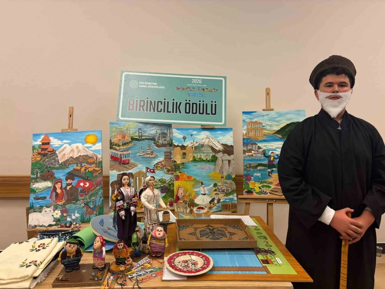 ZONGULDAK (İHA) - ZONGULDAK’IN ALAPLI İLÇESİNDE EĞİTİM VEREN ALAPLI ANADOLU İMAM HATİP LİSESİ FEN VE SOSYAL BİLİMLER PROJE OKULU, DİN ÖĞRETİMİ GENEL MÜDÜRLÜĞÜ TARAFINDAN DÜZENLENEN BAŞARILI ÖRNEKLER SERGİSİ KAPSAMINDA HAZIRLADIĞI PROJEYLE TÜRKİYE BİRİNCİSİ OLDU.