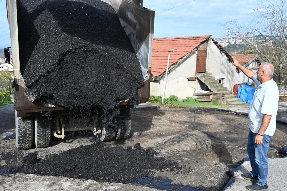 Asfalt Çalışmaları Doruk’ta Devam Ediyor