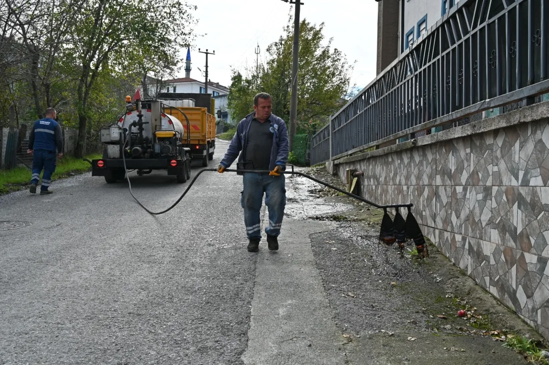 Asfalt Çalışmaları Doruk’ta Devam Ediyor