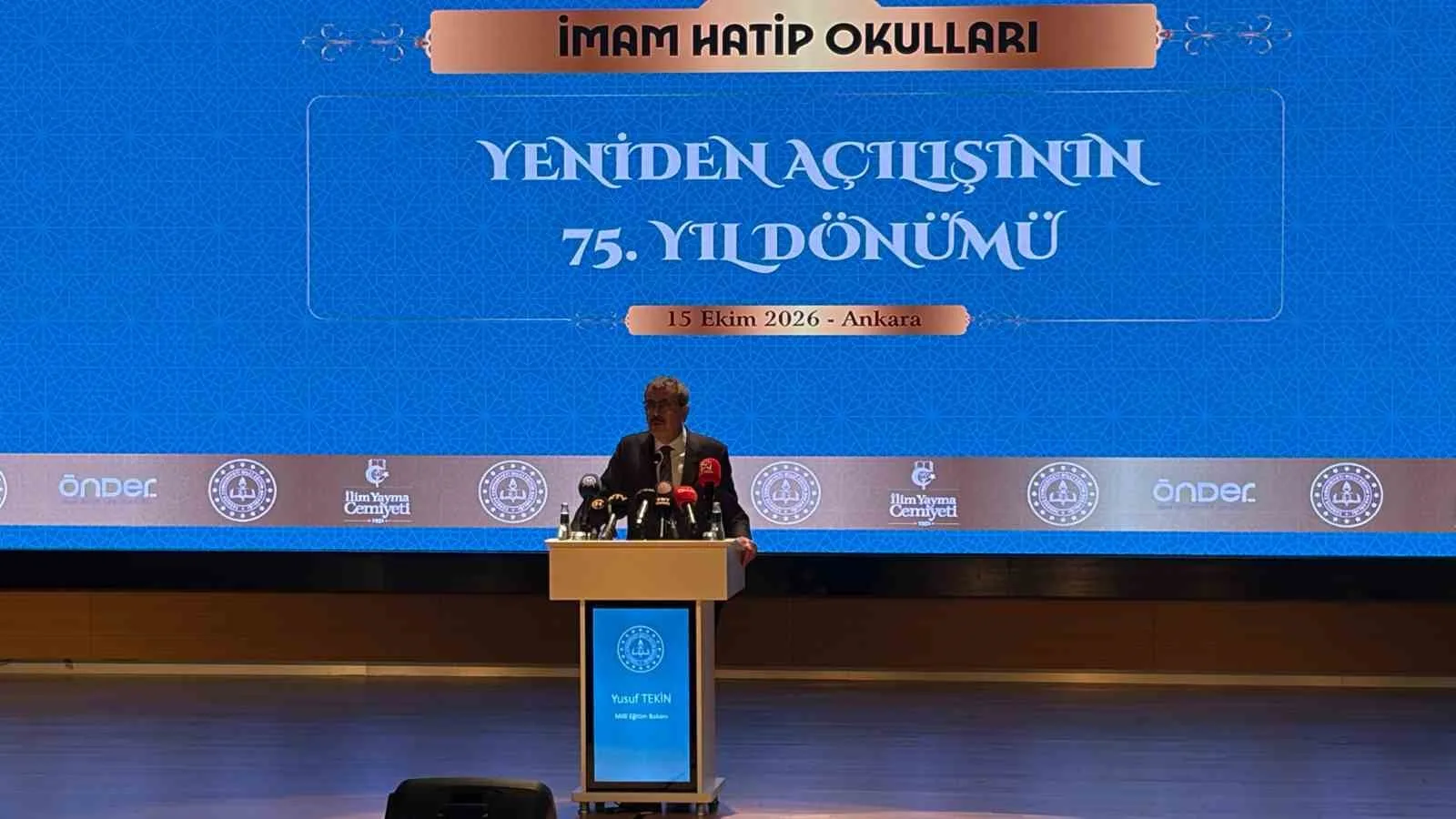 MİLLİ EĞİTİM BAKANI YUSUF TEKİN, "İMAM HATİP OKULLARINI ÜÇÜNCÜ KEZ AÇAN KİŞİ RECEP TAYYİP ERDOĞAN'DI. İMAM HATİP OKULLARININ ÜÇÜNCÜ KURUCUSU CUMHURBAŞKANIMIZDIR" DEDİ.