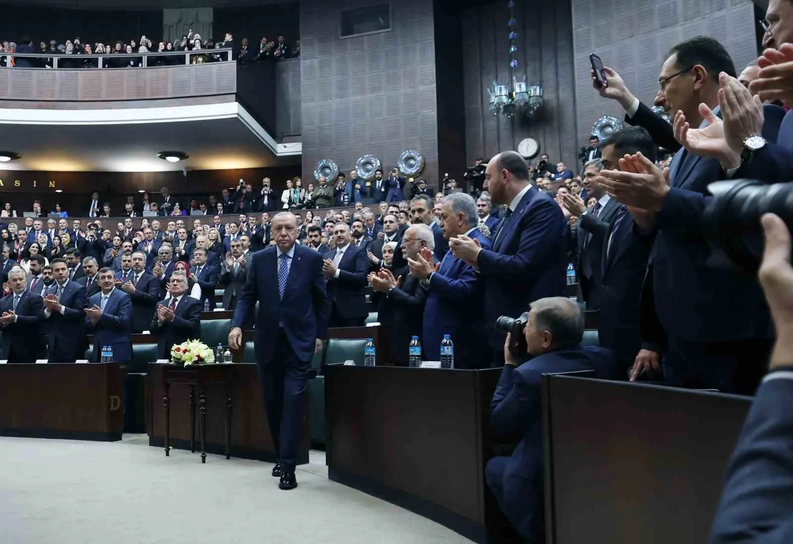 CUMHURBAŞKANI ERDOĞAN, PARTİSİNİN GRUP TOPLANTISINA KATILDI