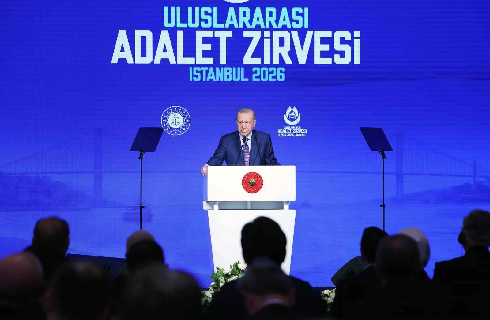 CUMHURBAŞKANI RECEP ERDOĞAN: "BU TÜM DÜNYA İÇİN BİR İNSANLIK TESTİDİR, HEPİMİZ İÇİN BİR SAMİMİYET TESTİDİR"