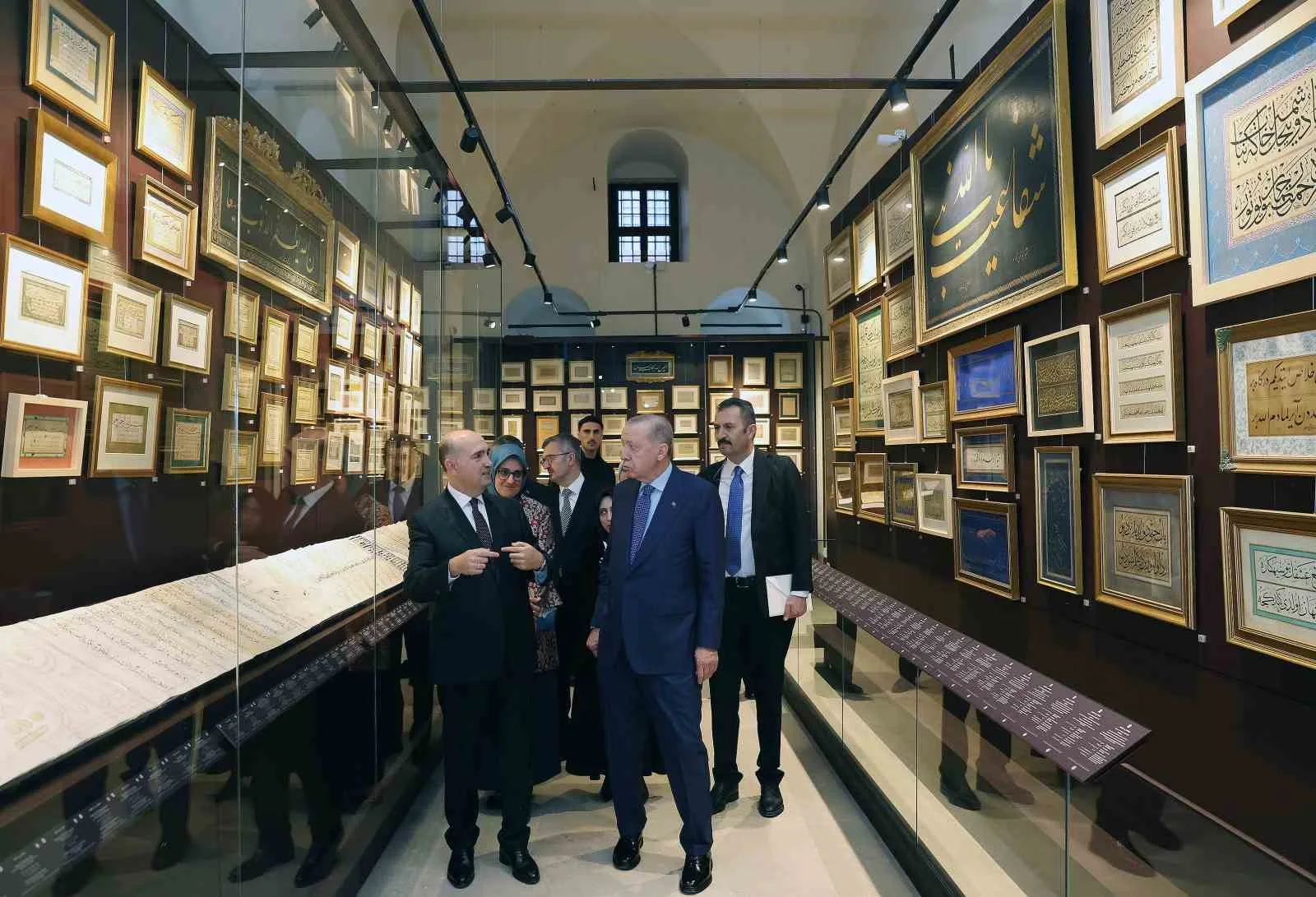TOPKAPI SARAYI DARPHANE-İ AMİRE MÜZELERİ AÇILIŞ TÖRENİ CUMHURBAŞKANI RECEP TAYYİP ERDOĞAN'IN KATILIMIYLA GERÇEKLEŞTİRİLDİ.