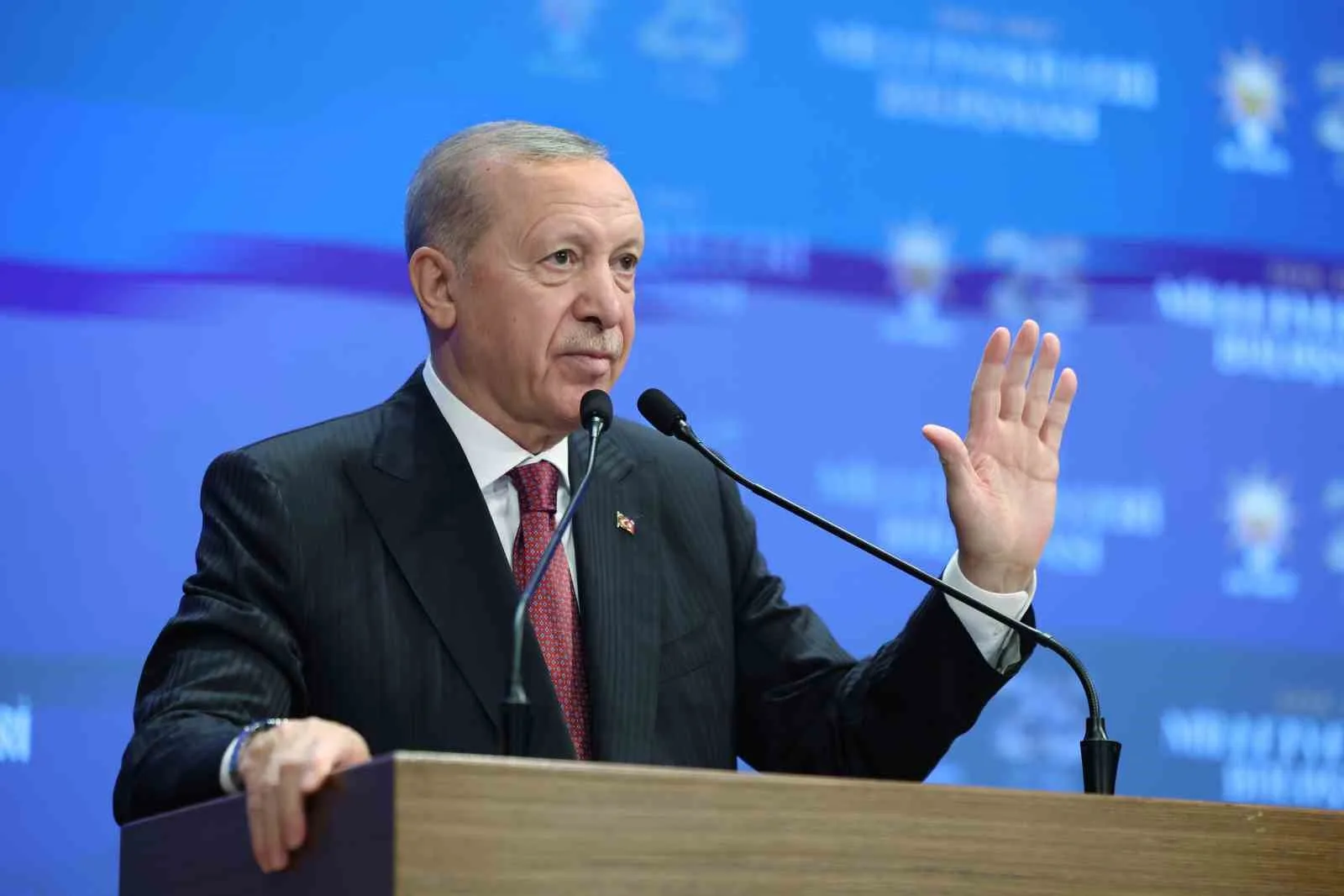 CUMHURBAŞKANI VE AK PARTİ GENEL BAŞKANI RECEP TAYYİP ERDOĞAN, AK PARTİ KONGRE MERKEZİ'NDE AK PARTİ MİLLETVEKİLLERİ İLE YASAMA YILI AÇILIŞ TOPLANTISI'NDA KONUŞTU